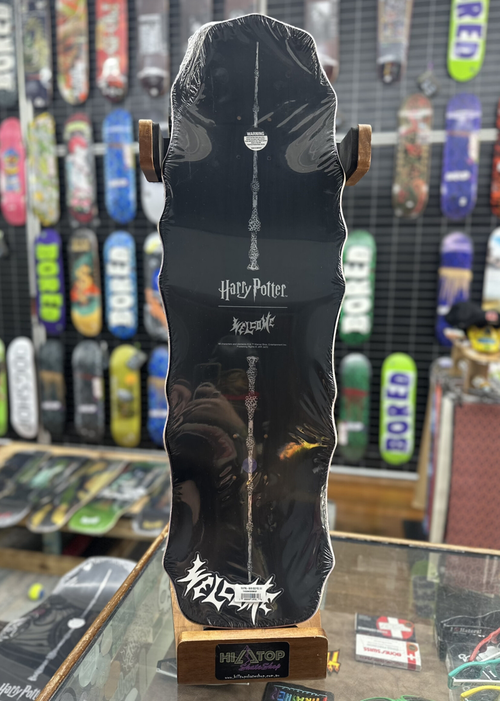 Welcome WELCOME - Harry Potter Thestral on Widow - 10.0"