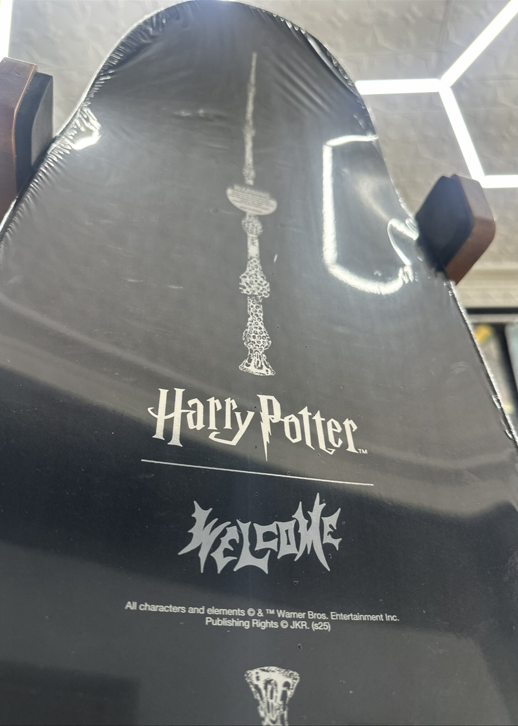 Welcome WELCOME SKATEBOARDS - Harry Potter Finale on Boline 2 - 9.5"
