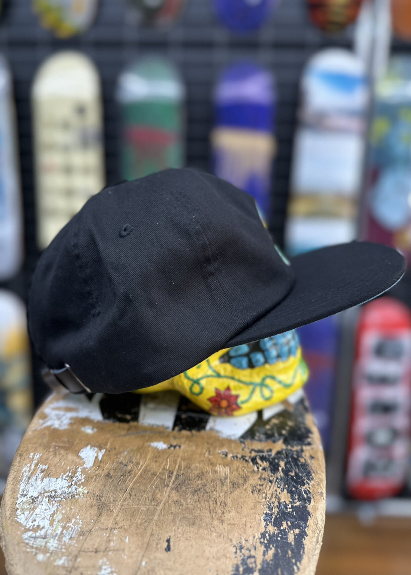 Creature CREATURE - Deadly Sands Black Strapback Cap