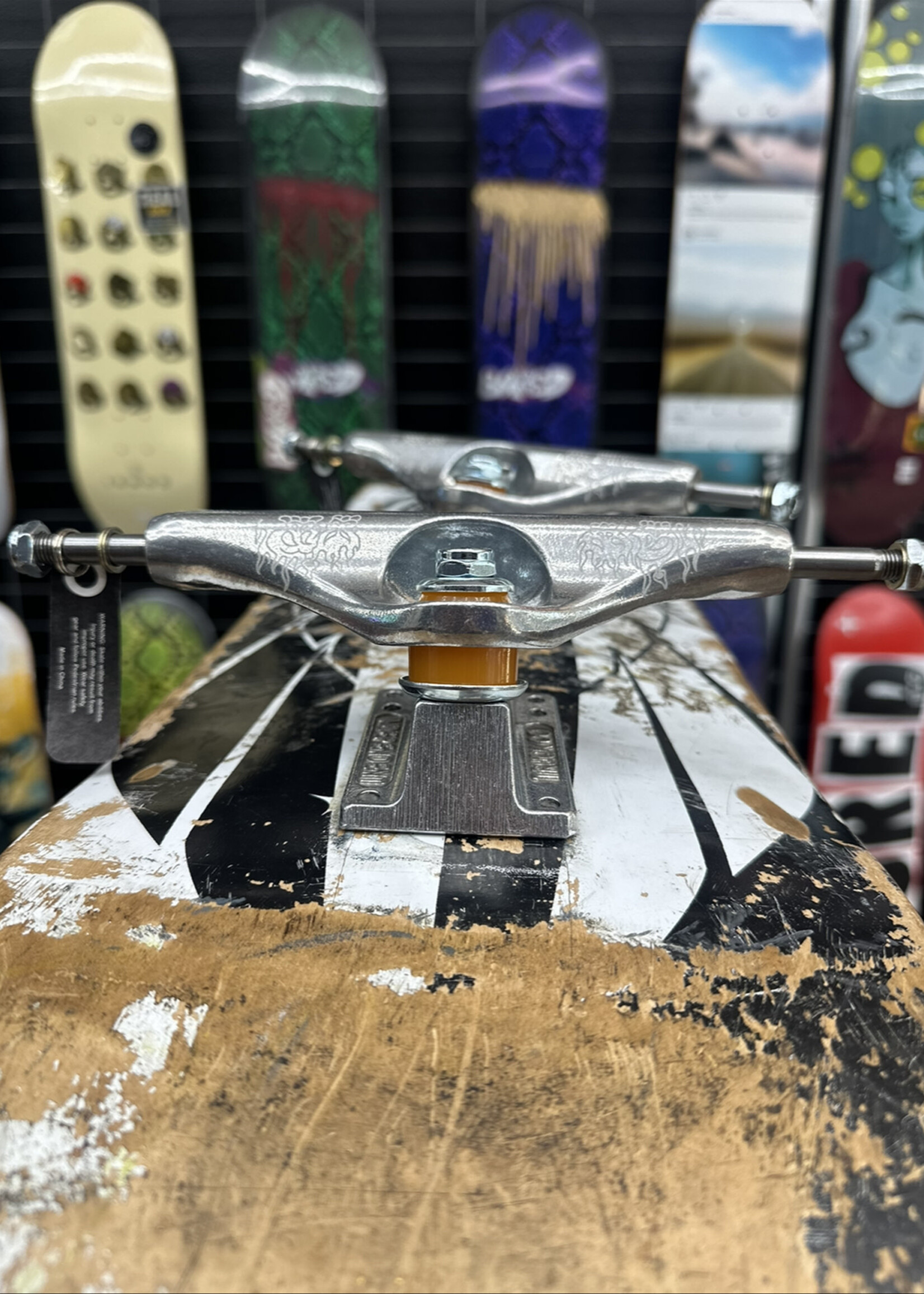 Independent Trucks INDEPENDENT - Stage 11 TFunk Silver Laser Etched Trucks Pair