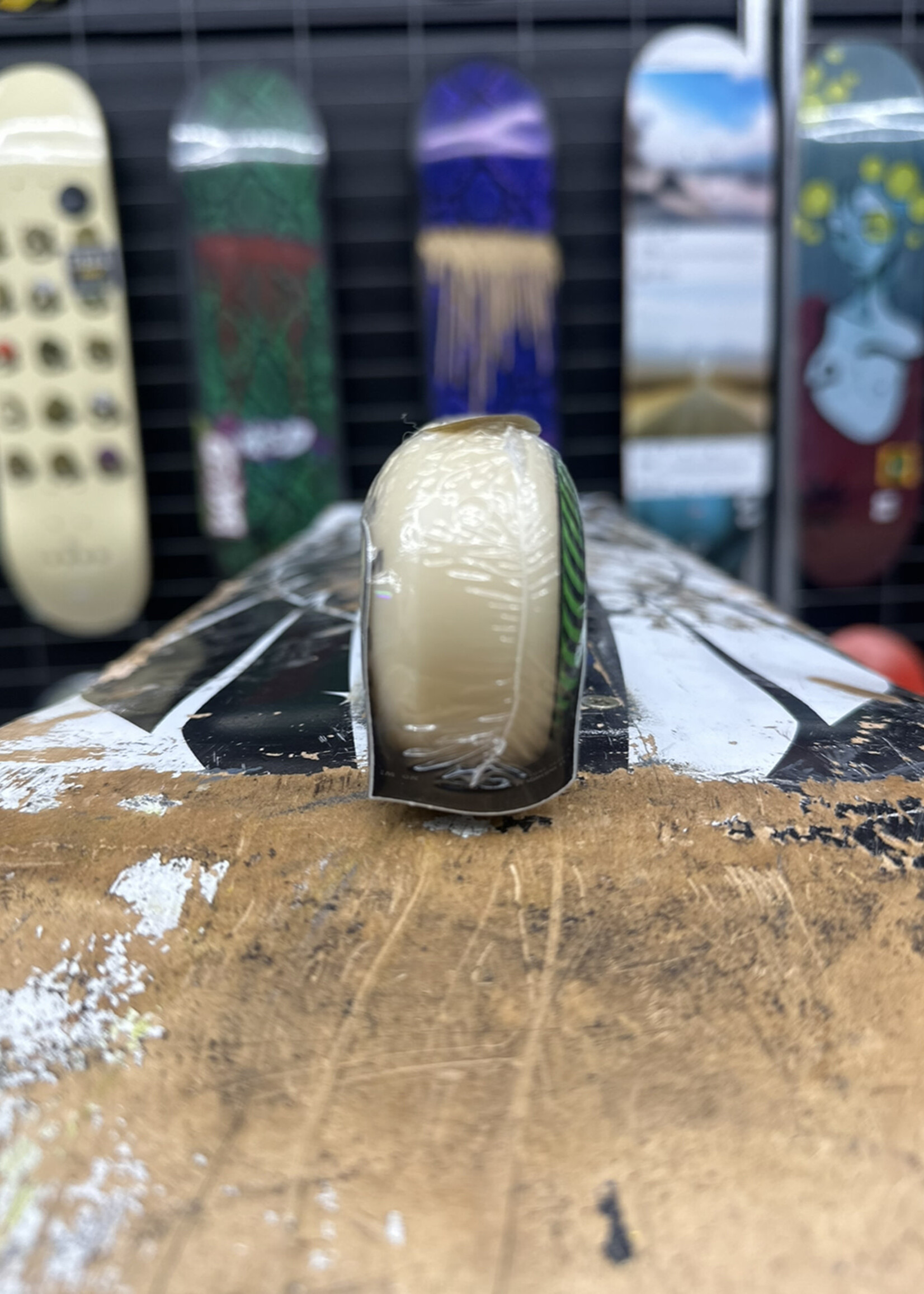 Spitfire Wheels SPITFIRE WHEELS - Formula Four Classic Green Swirl - 99a 52mm