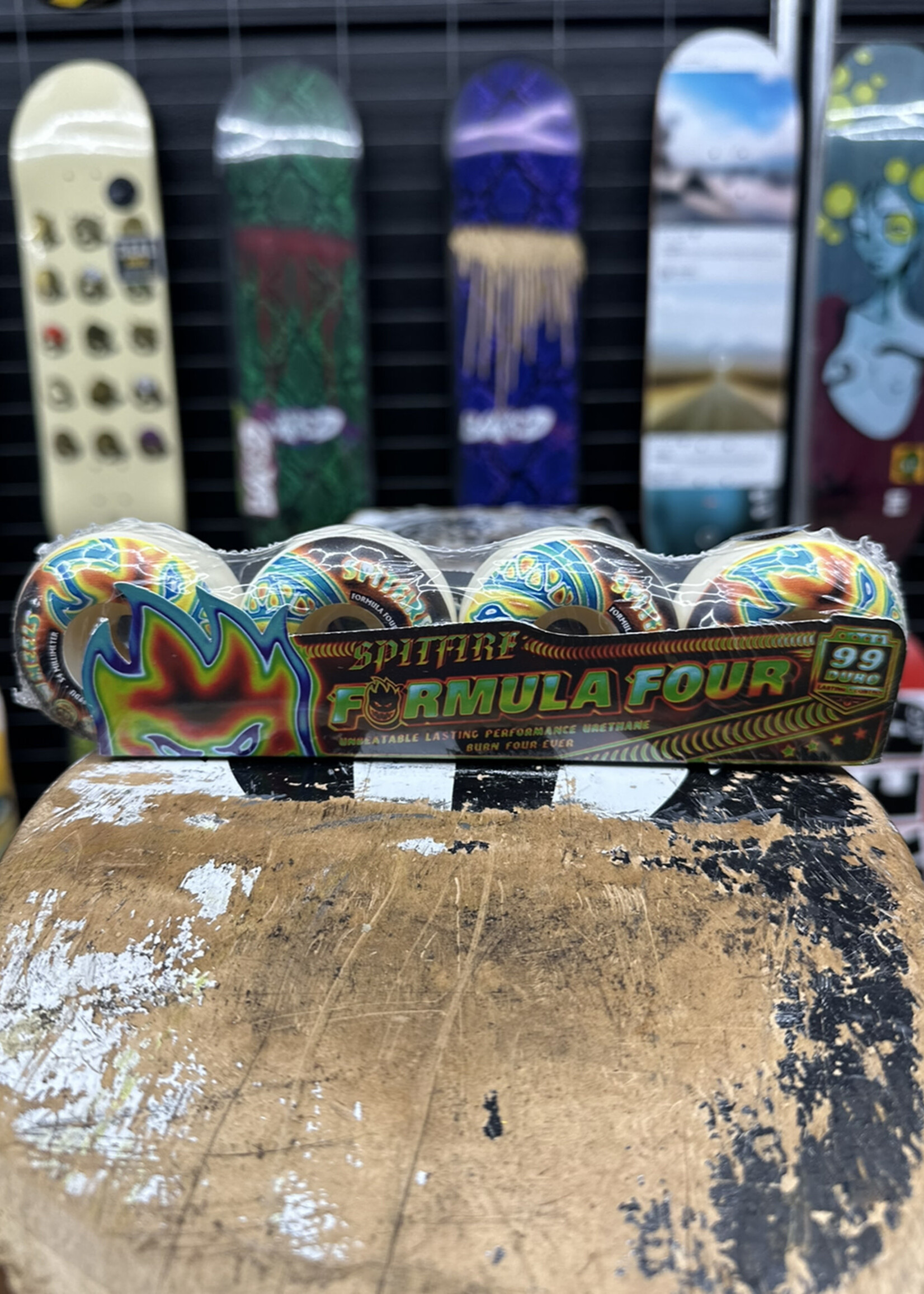 Spitfire Wheels SPITFIRE WHEELS - Formula Four Radioactive Bighead White - 54mm 99a