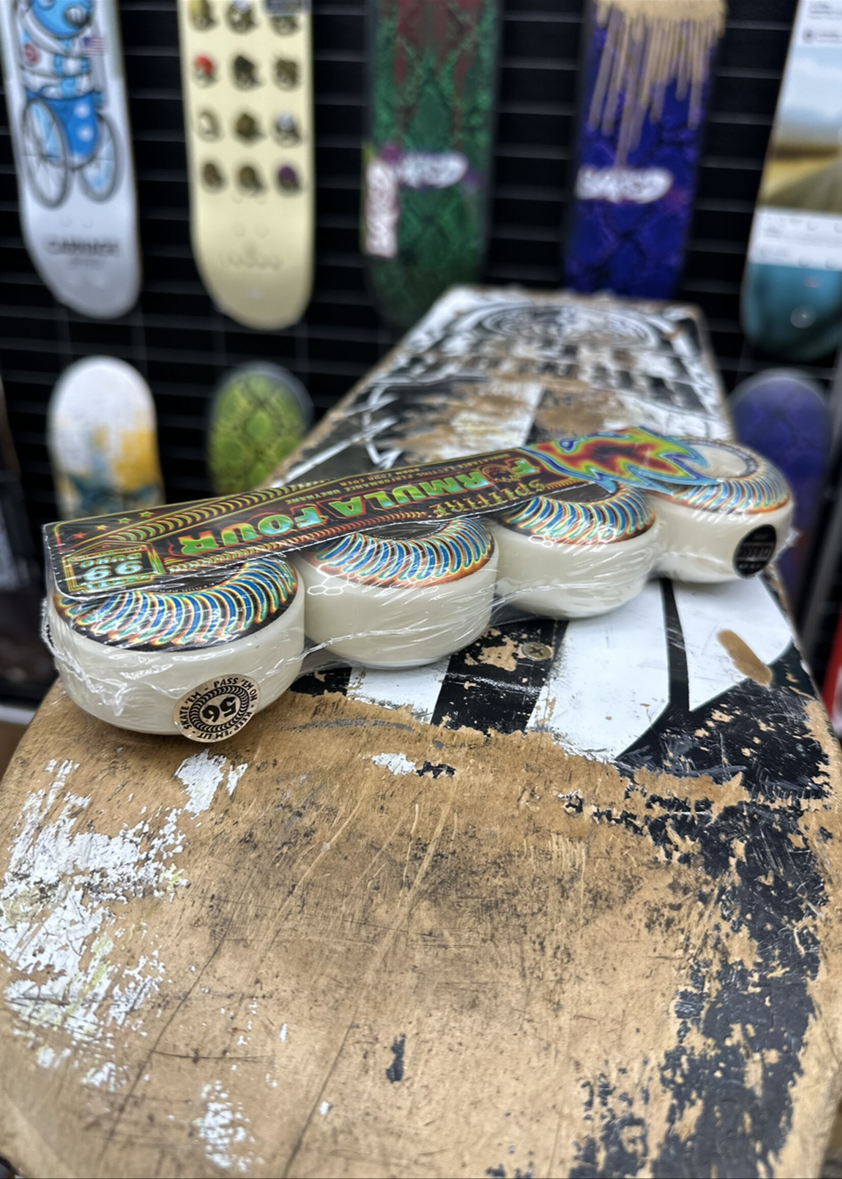 Spitfire Wheels SPITFIRE WHEELS - Formula Four Radioactive Classic White - 56mm 99a