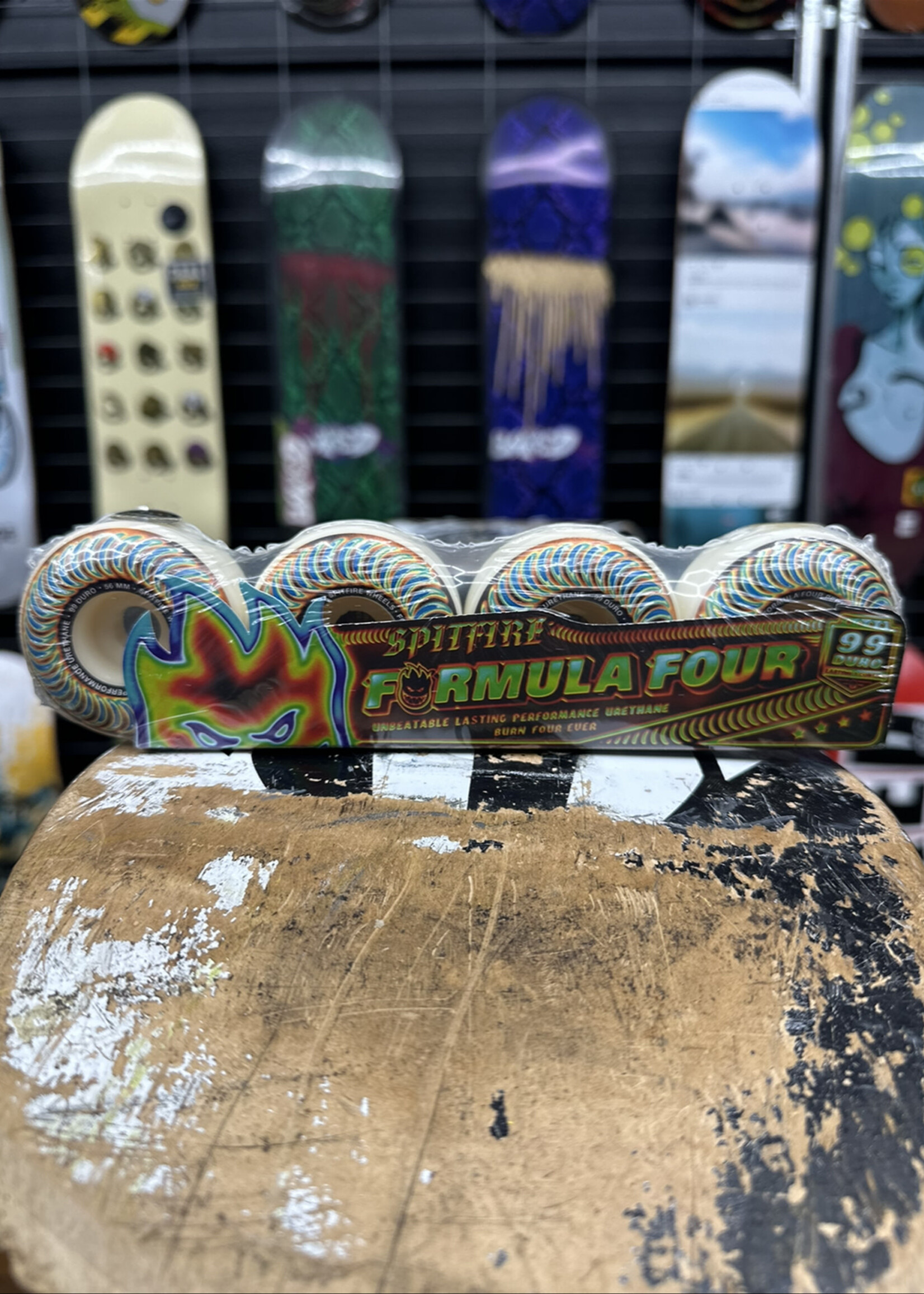 Spitfire Wheels SPITFIRE WHEELS - Formula Four Radioactive Classic White - 56mm 99a