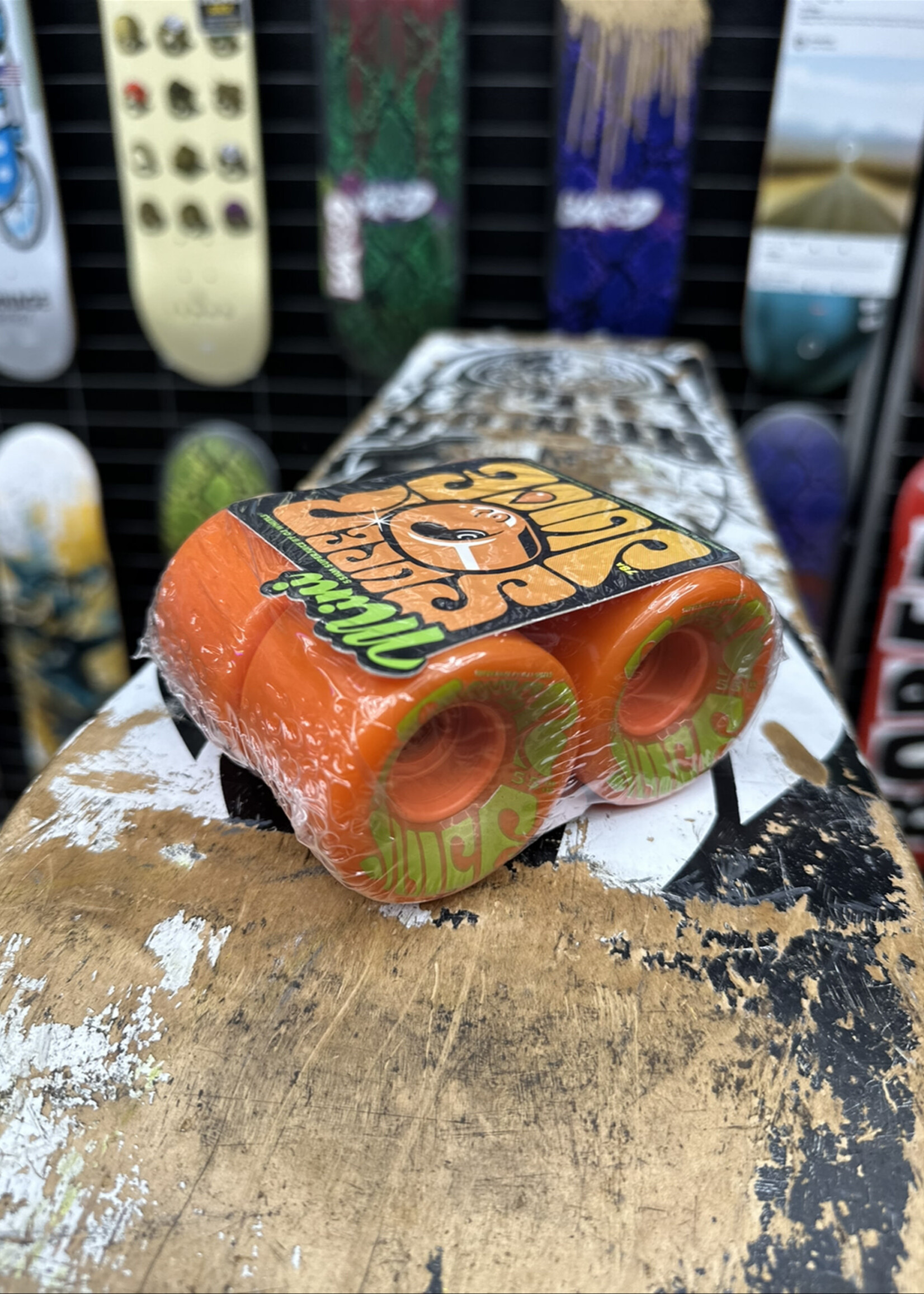 OJ's Wheels OJ WHEELS - Mini Super Juice Orange/Green - 55mm 78a