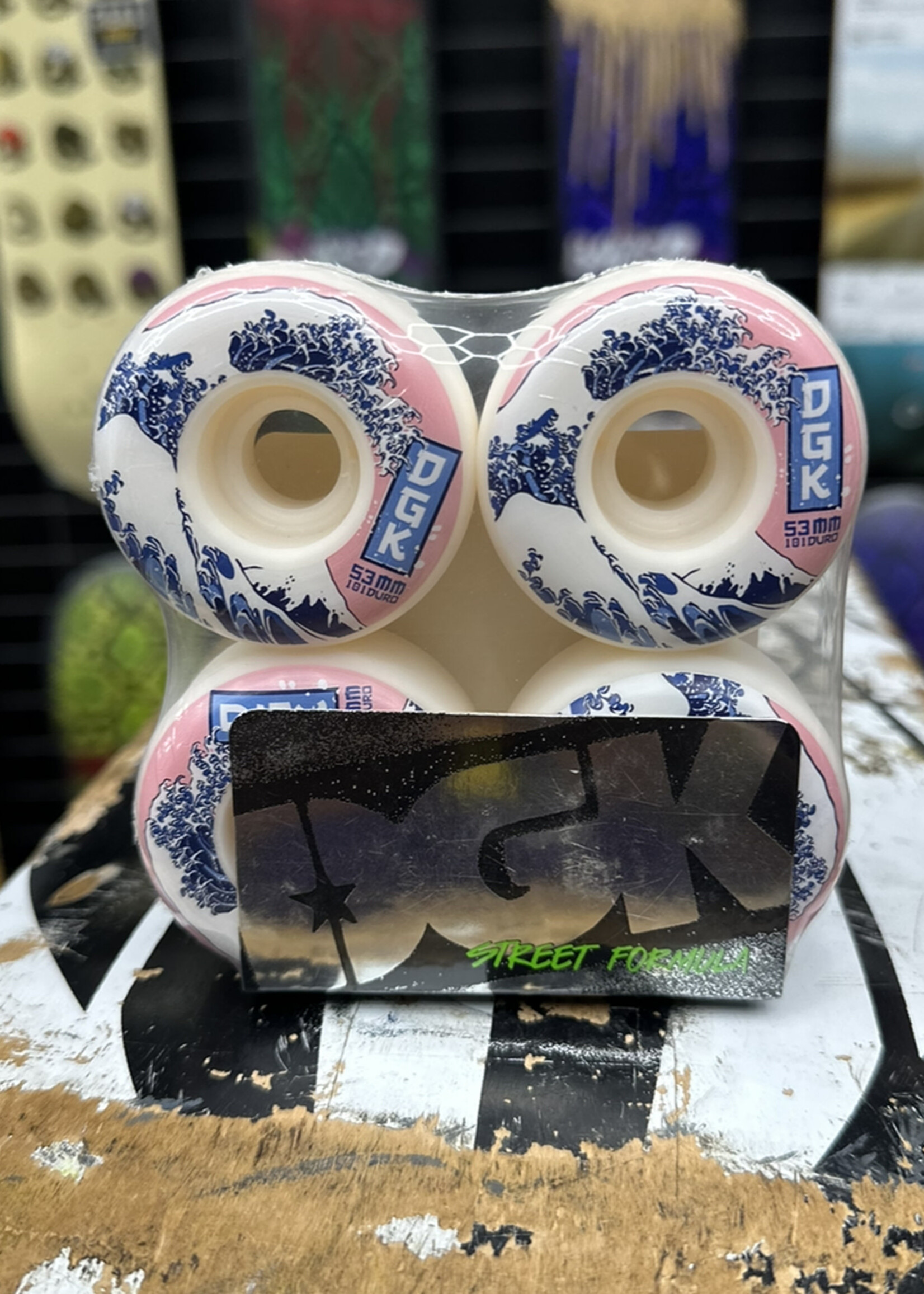 DGK DGK - Tsunami Pink Wheels - 53mm 101a