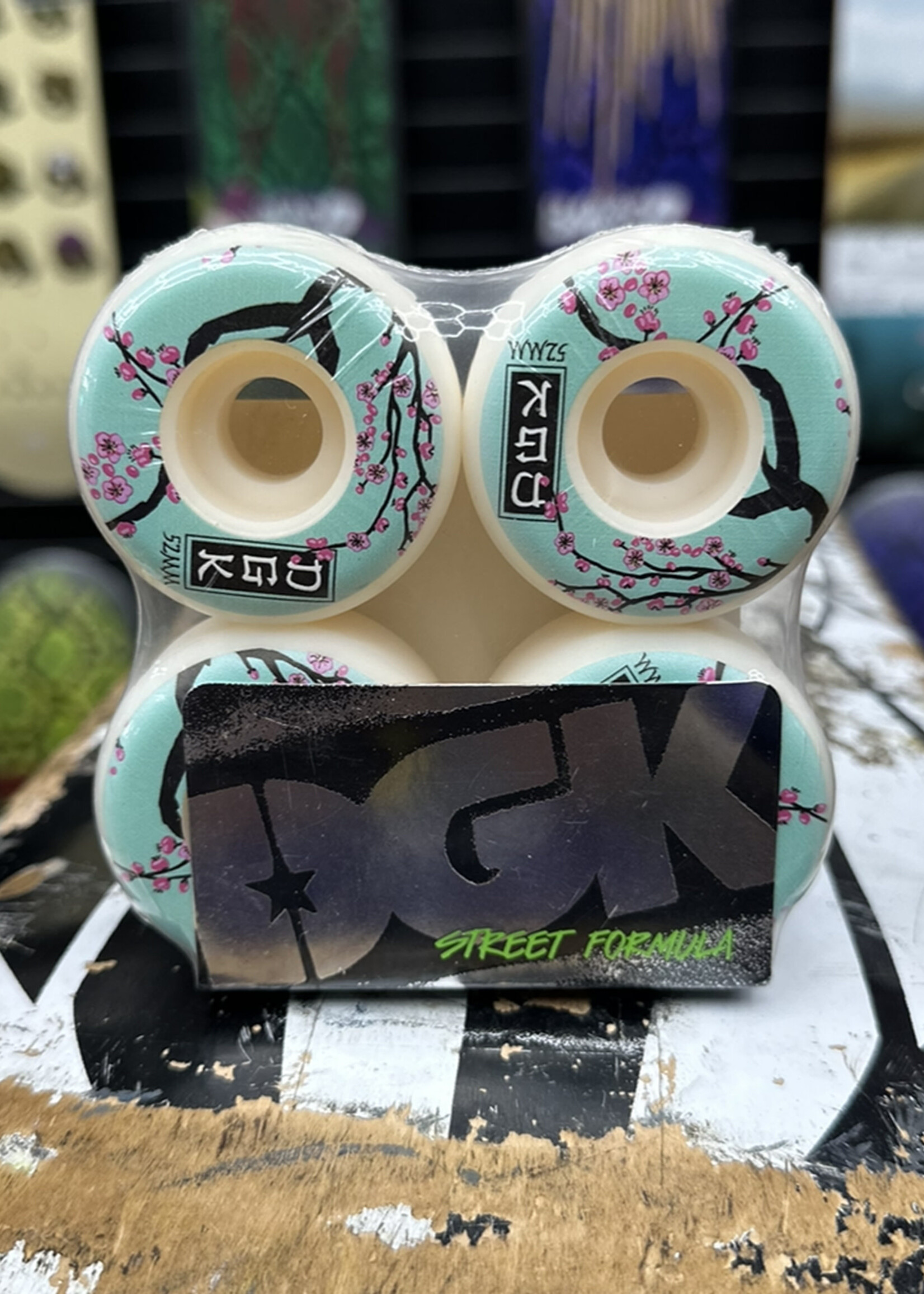 DGK DGK - Zen Cherry Blossom Wheels - 52mm 101a