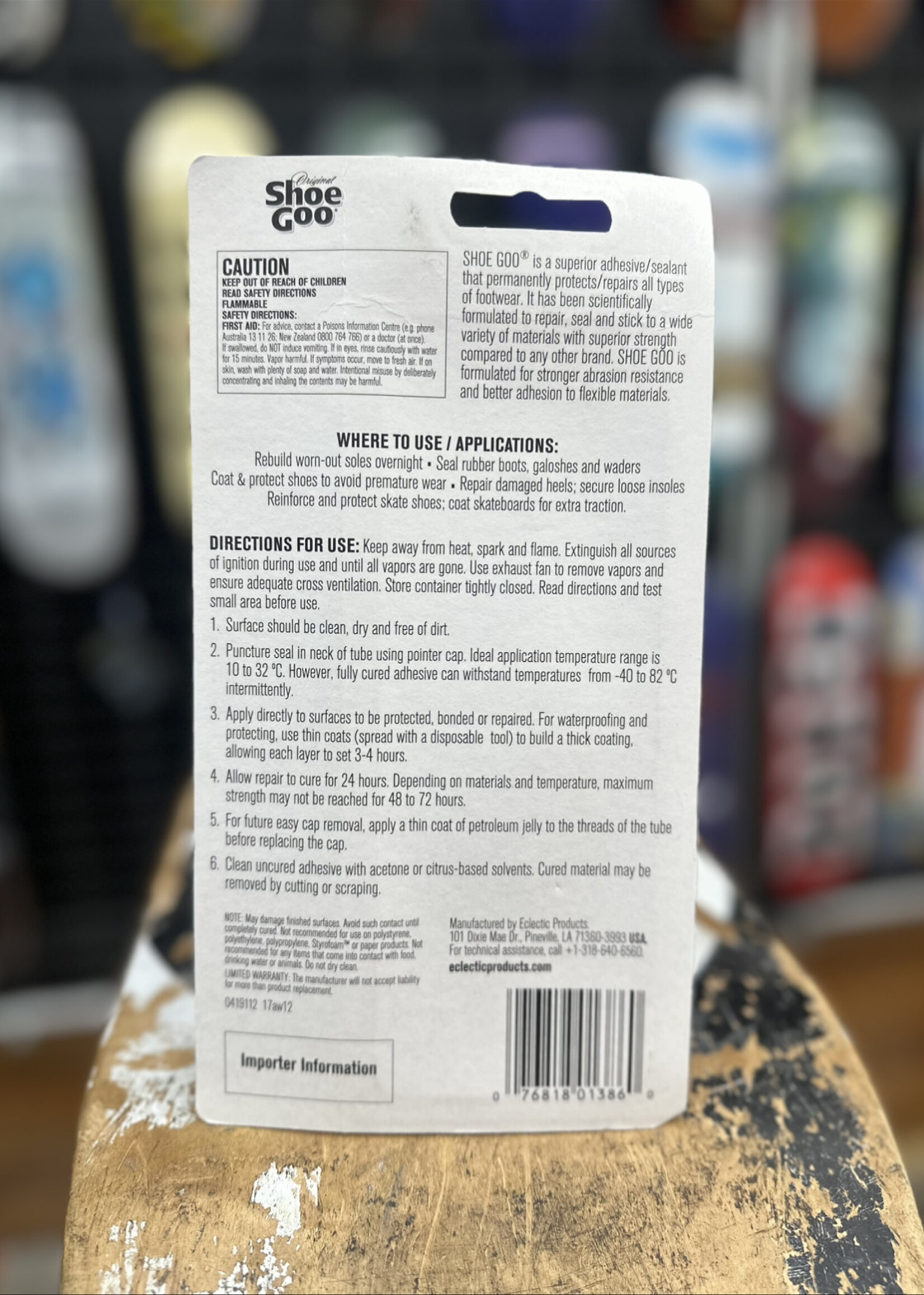 Shoe Goo SHOE GOO - Original Black 3.7oz - Large 105.6g