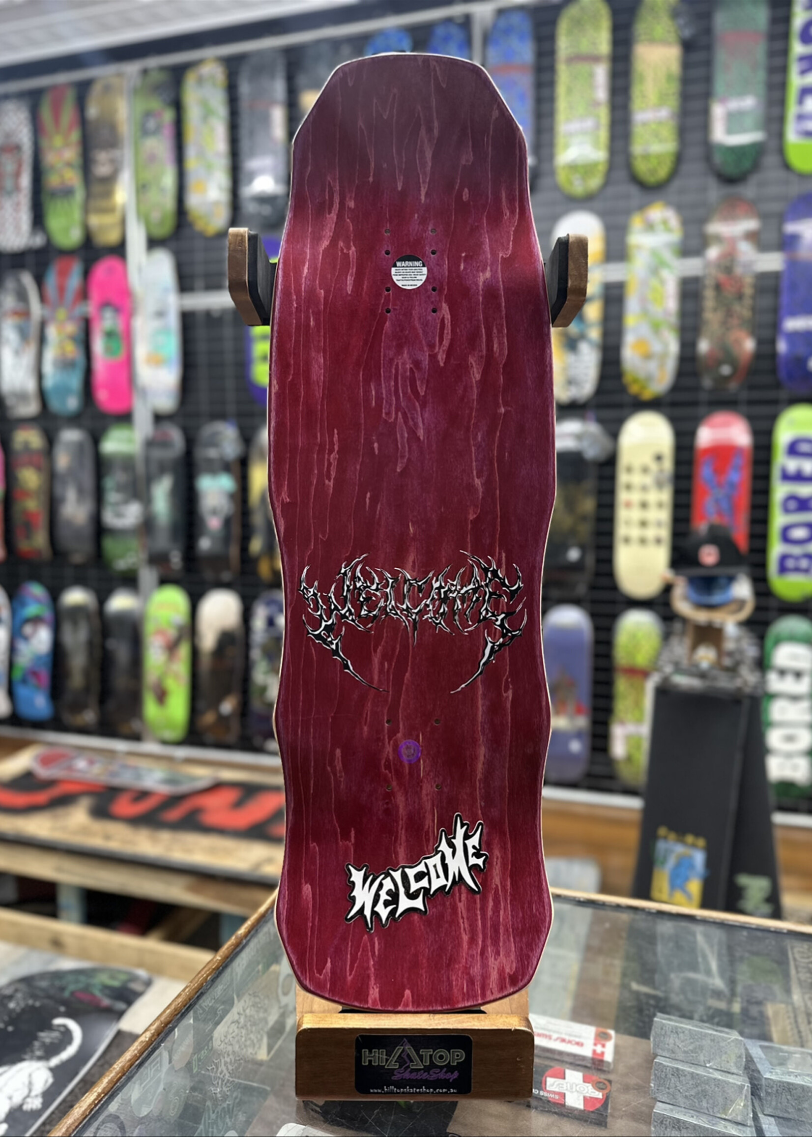Welcome WELCOME SKATEBOARDS - Torment on Dark Lord Dark Foil Red Stain - 9.8"