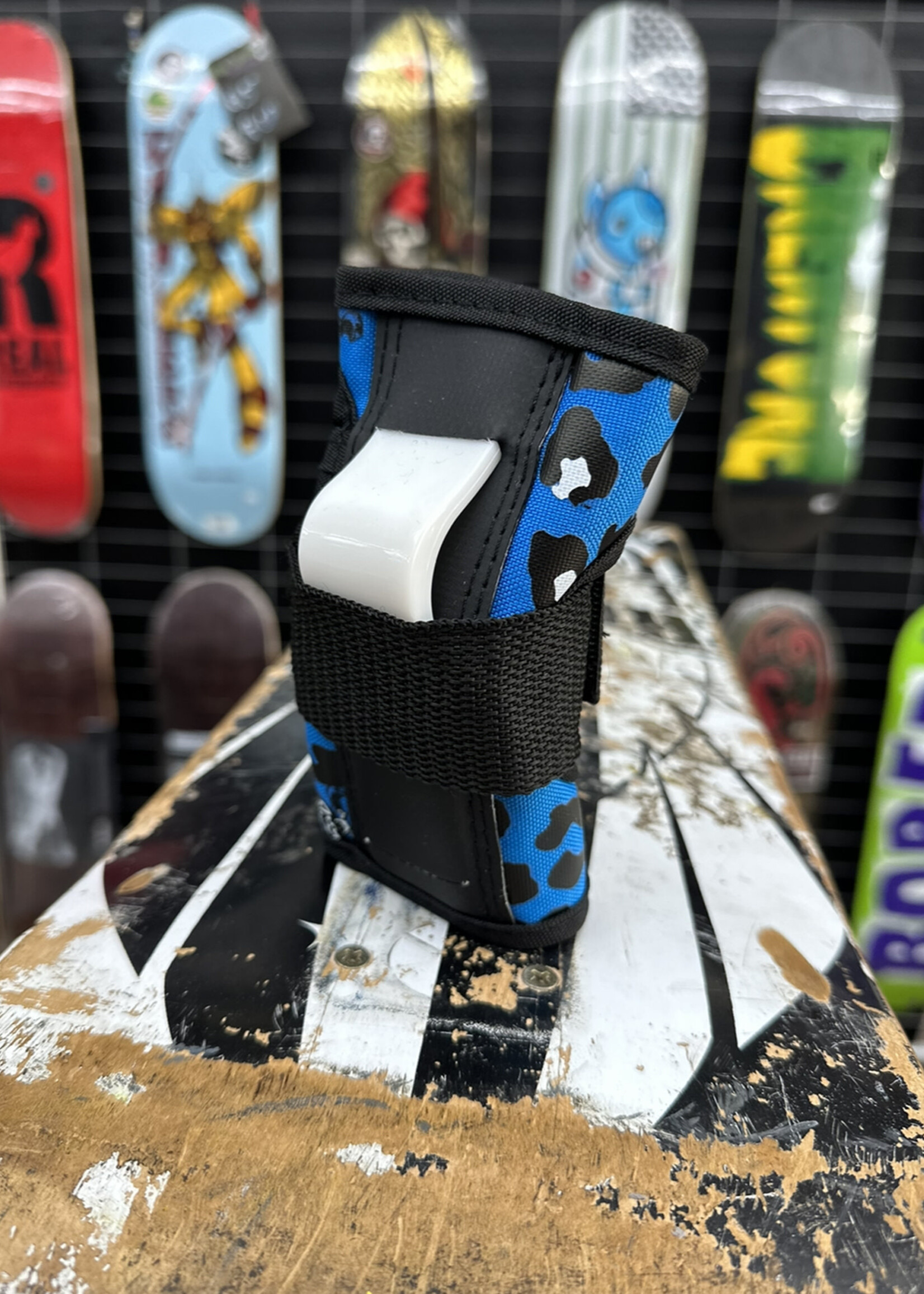 187 KILLER PADS 187 KILLER PADS -  Six Pack Staab Blue Leopard Print - Junior