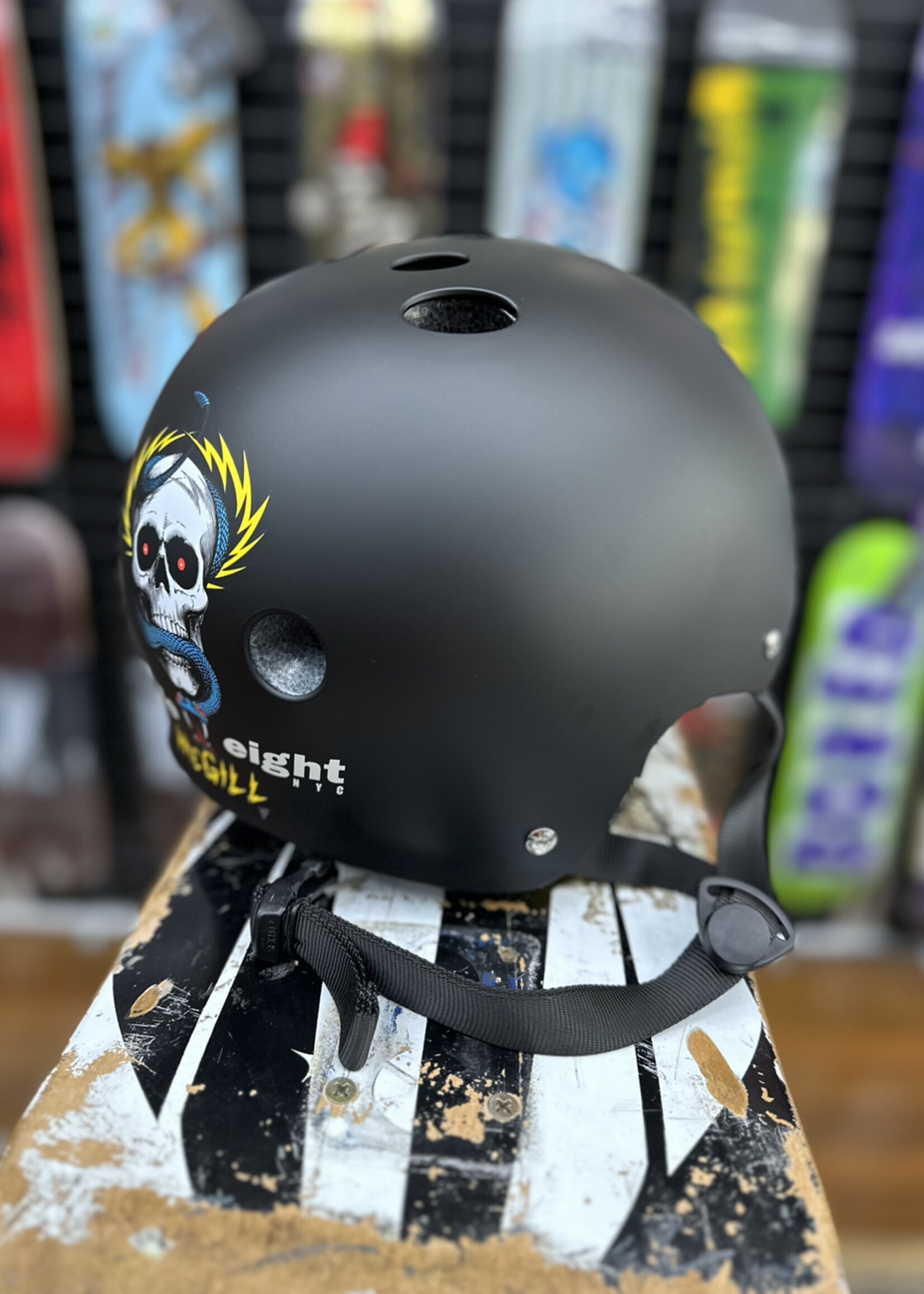 Triple 8 TRIPLE 8 - Deep Cover Mike McGill Helmet