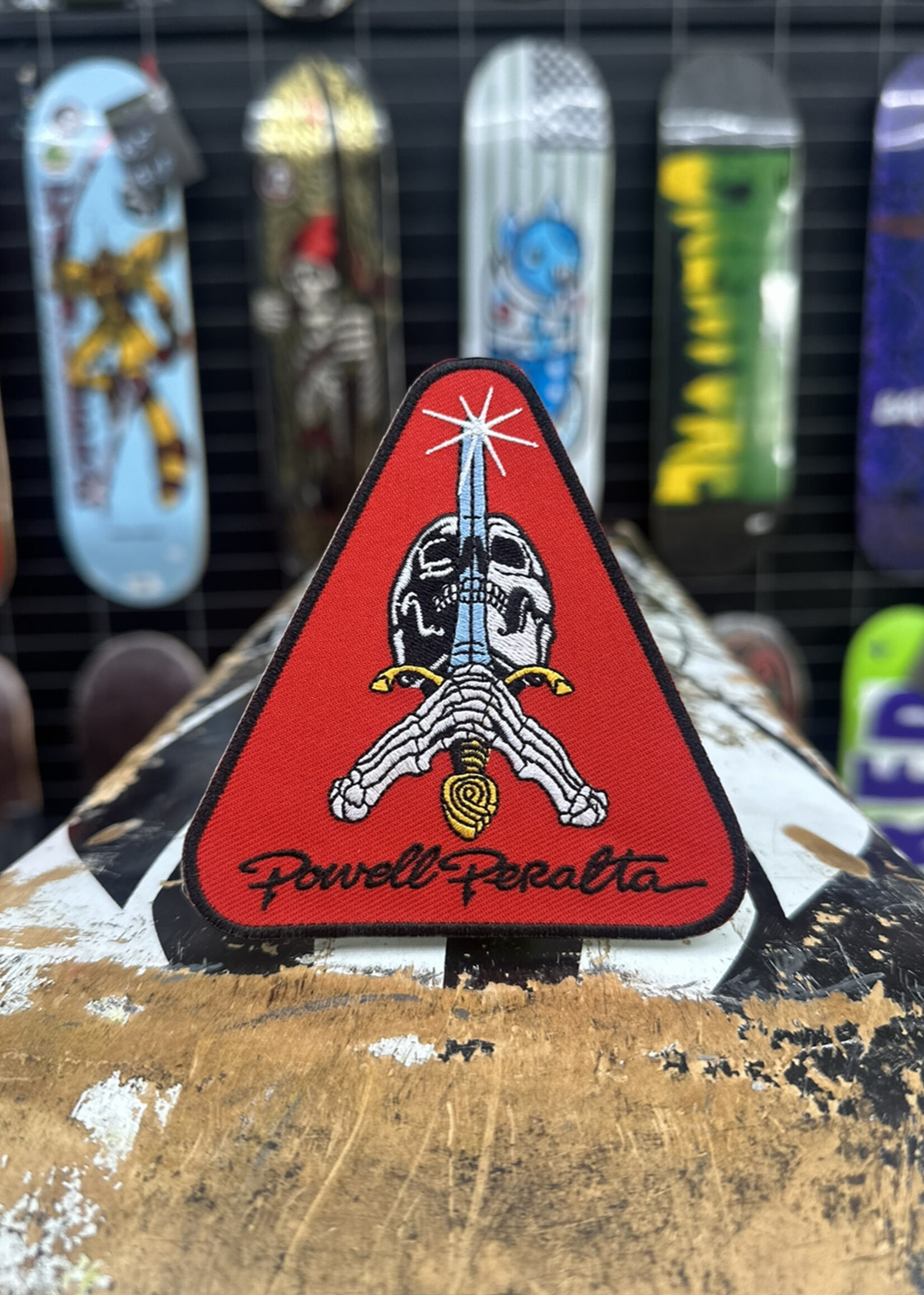 Powell Peralta POWELL PERALTA - Iron-on Patch Skull and Sword Red - 4.125"