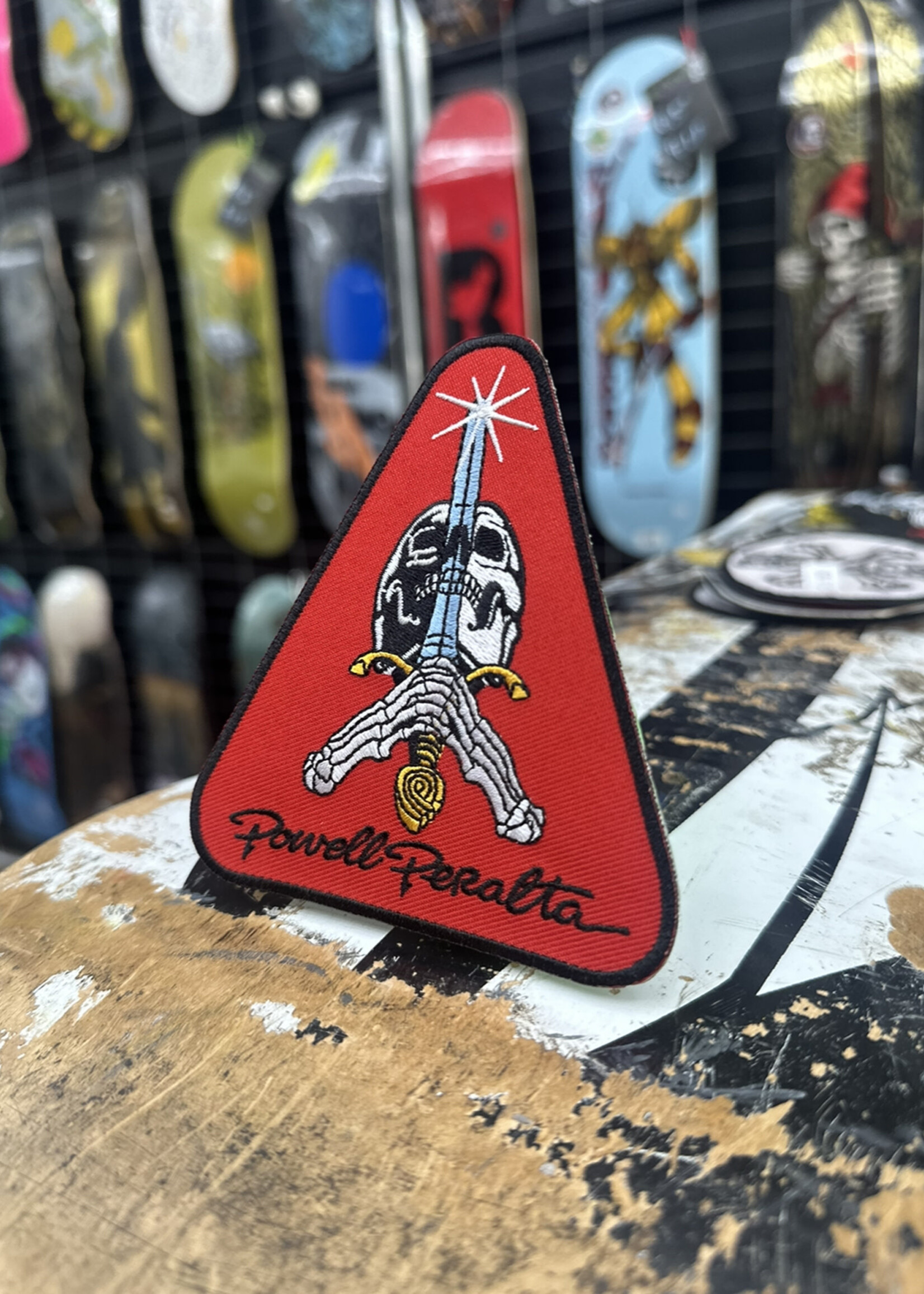 Powell Peralta POWELL PERALTA - Iron-on Patch Skull and Sword Red - 4.125"