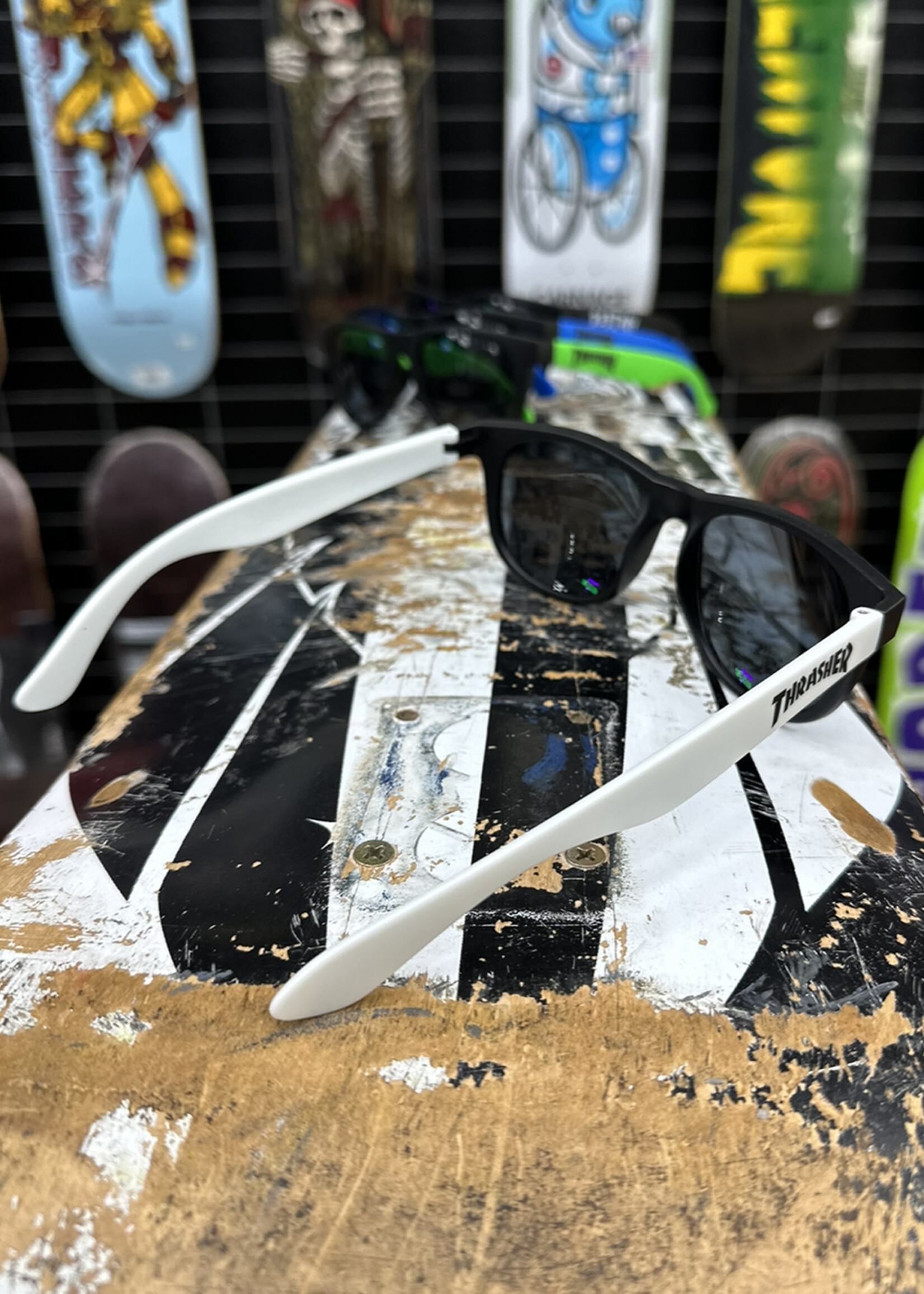 Thrasher THRASHER - Thrasher Sunnies - White