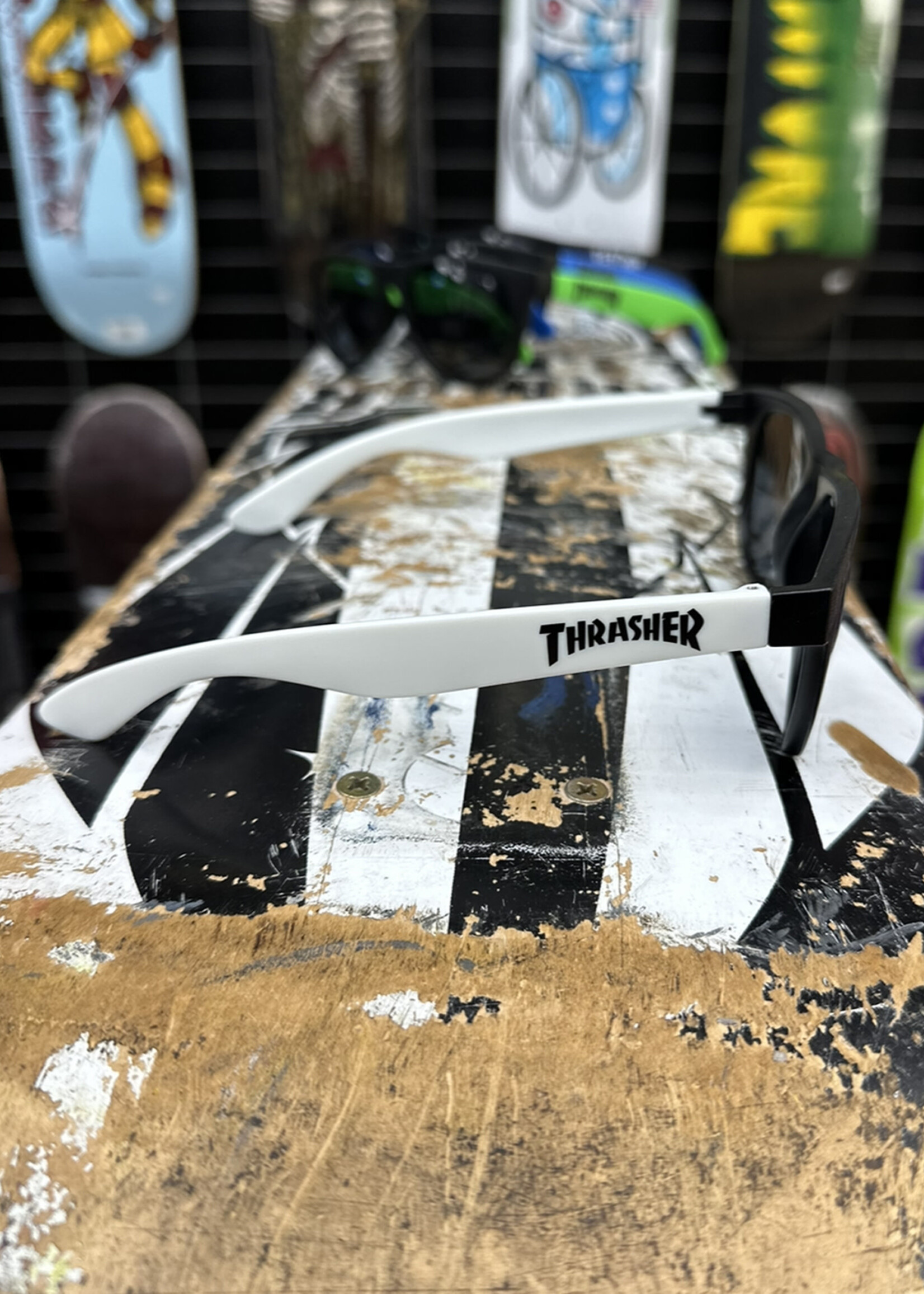 Thrasher THRASHER - Thrasher Sunnies - White