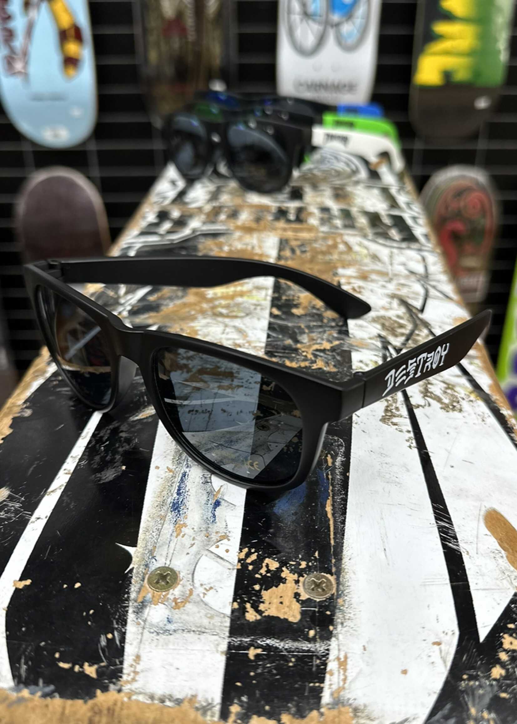 Thrasher THRASHER - Skate and Destroy Sunnies - Black