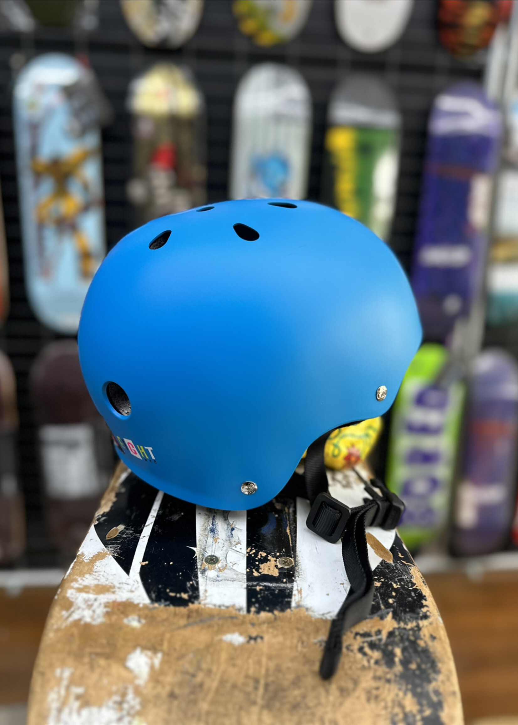 Triple 8 TRIPLE 8 - Lil 8 Certified Staab Helmet Neon Blue Rubber - Youth