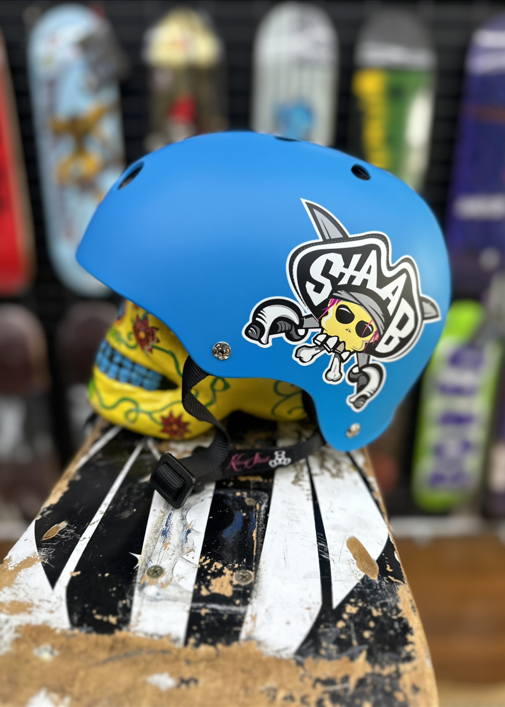 Triple 8 TRIPLE 8 - Lil 8 Certified Staab Helmet Neon Blue Rubber - Youth