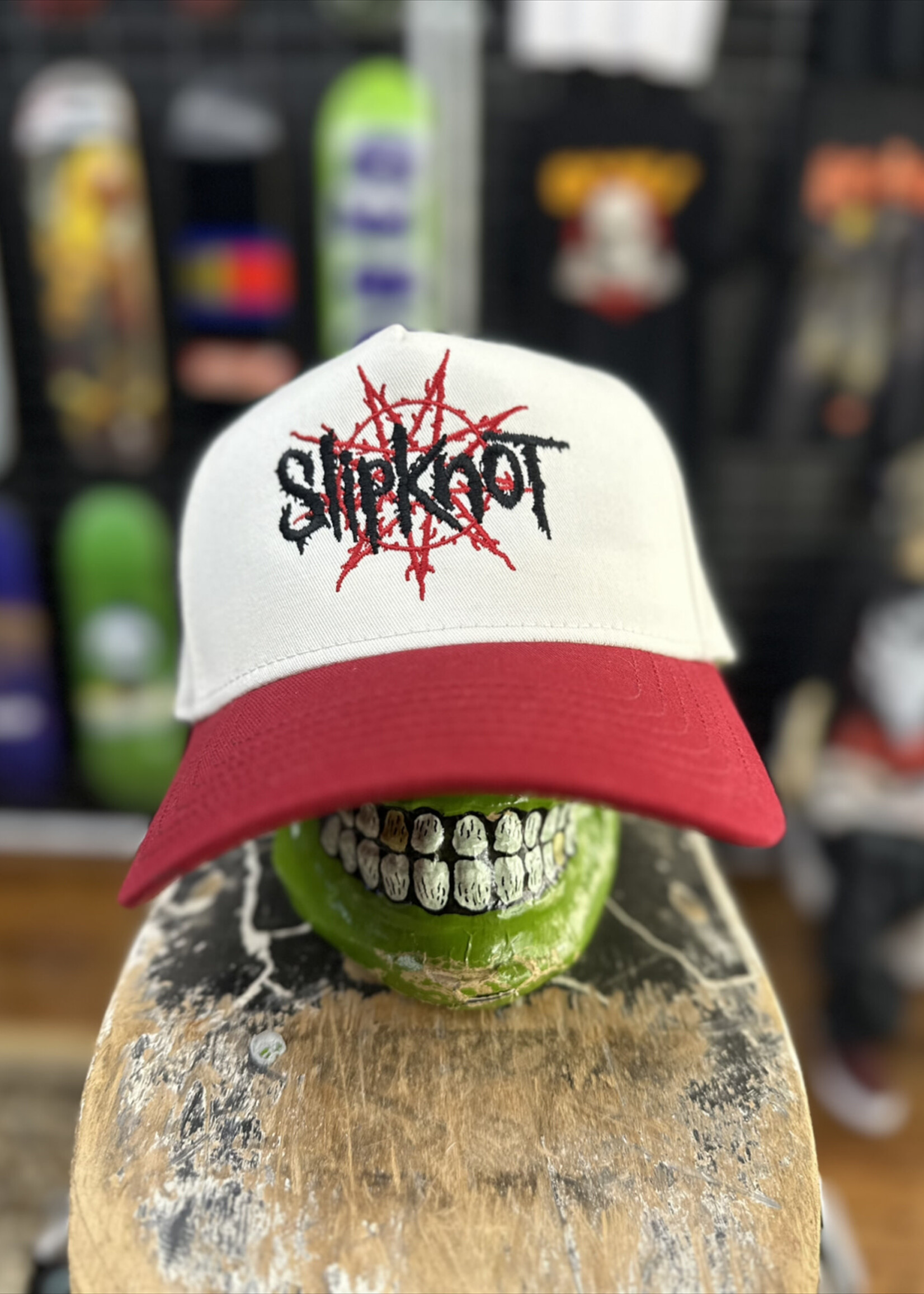 Welcome WELCOME SKATEBOARDS - Slipknot Nonagram Cap White/Red