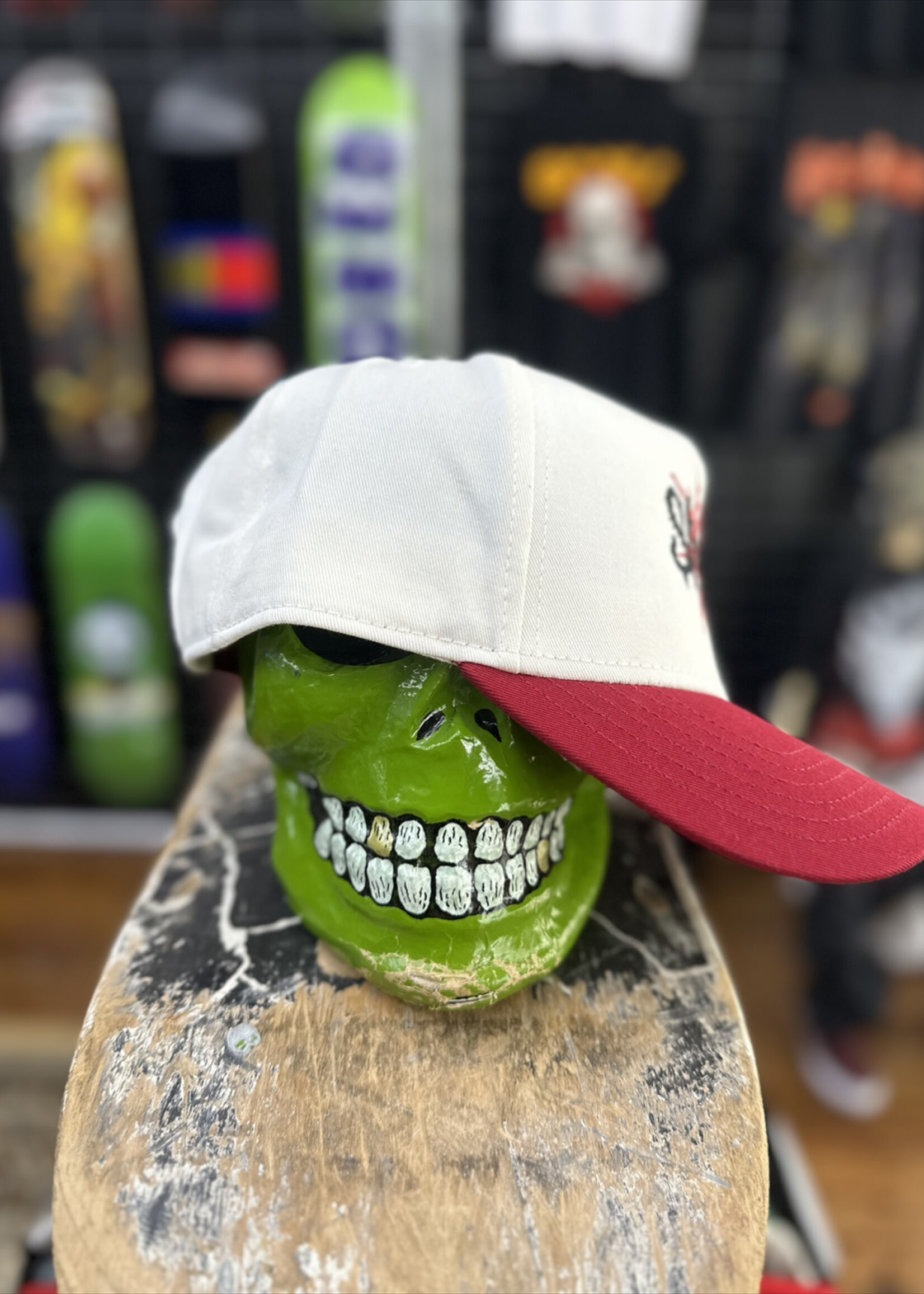 Welcome WELCOME SKATEBOARDS - Slipknot Nonagram Cap White/Red