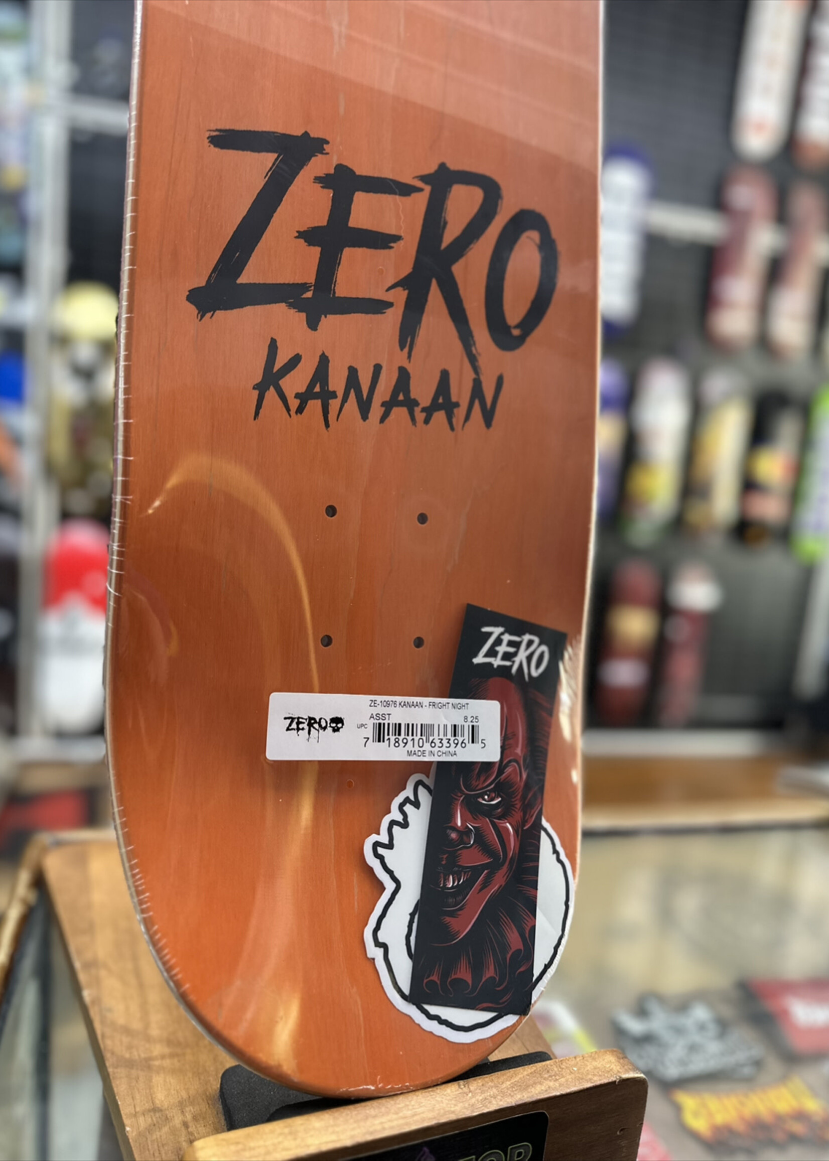 Zero ZERO - Fright Night Kanaan Dern - 8.25"