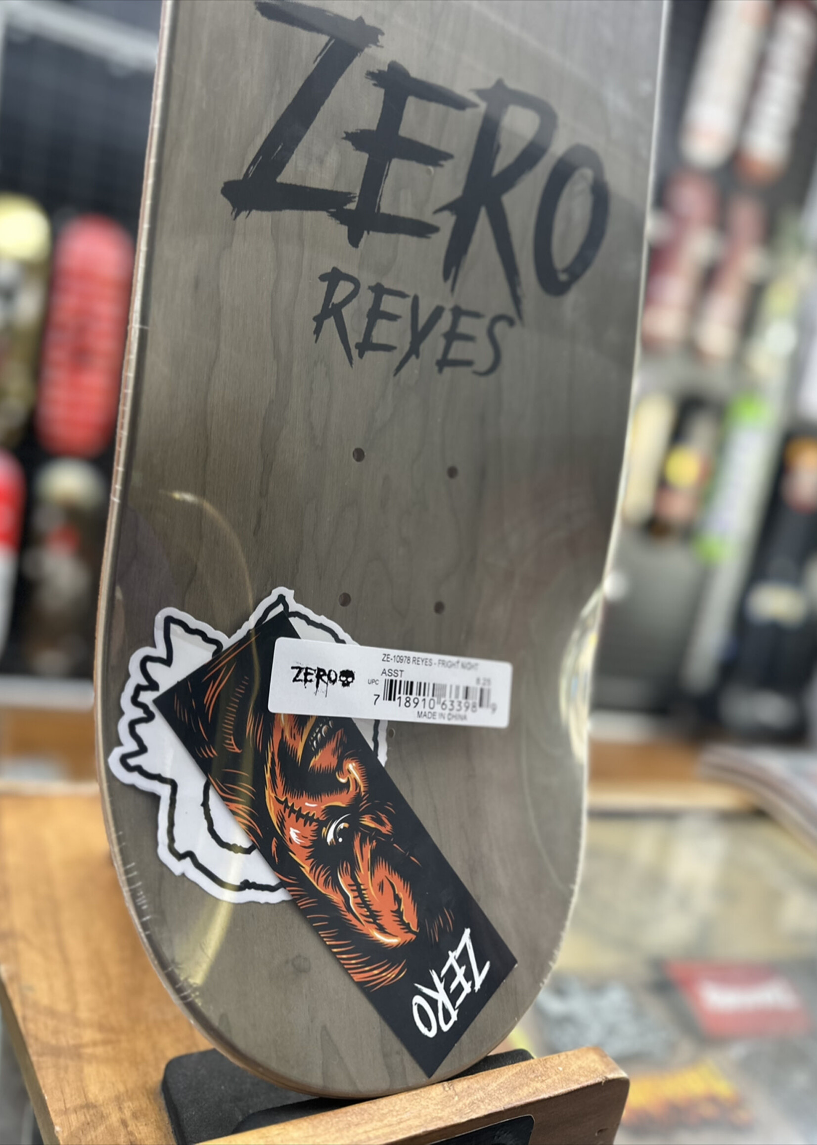 Zero ZERO - Fright Night David Reyes Deck - 8.25"