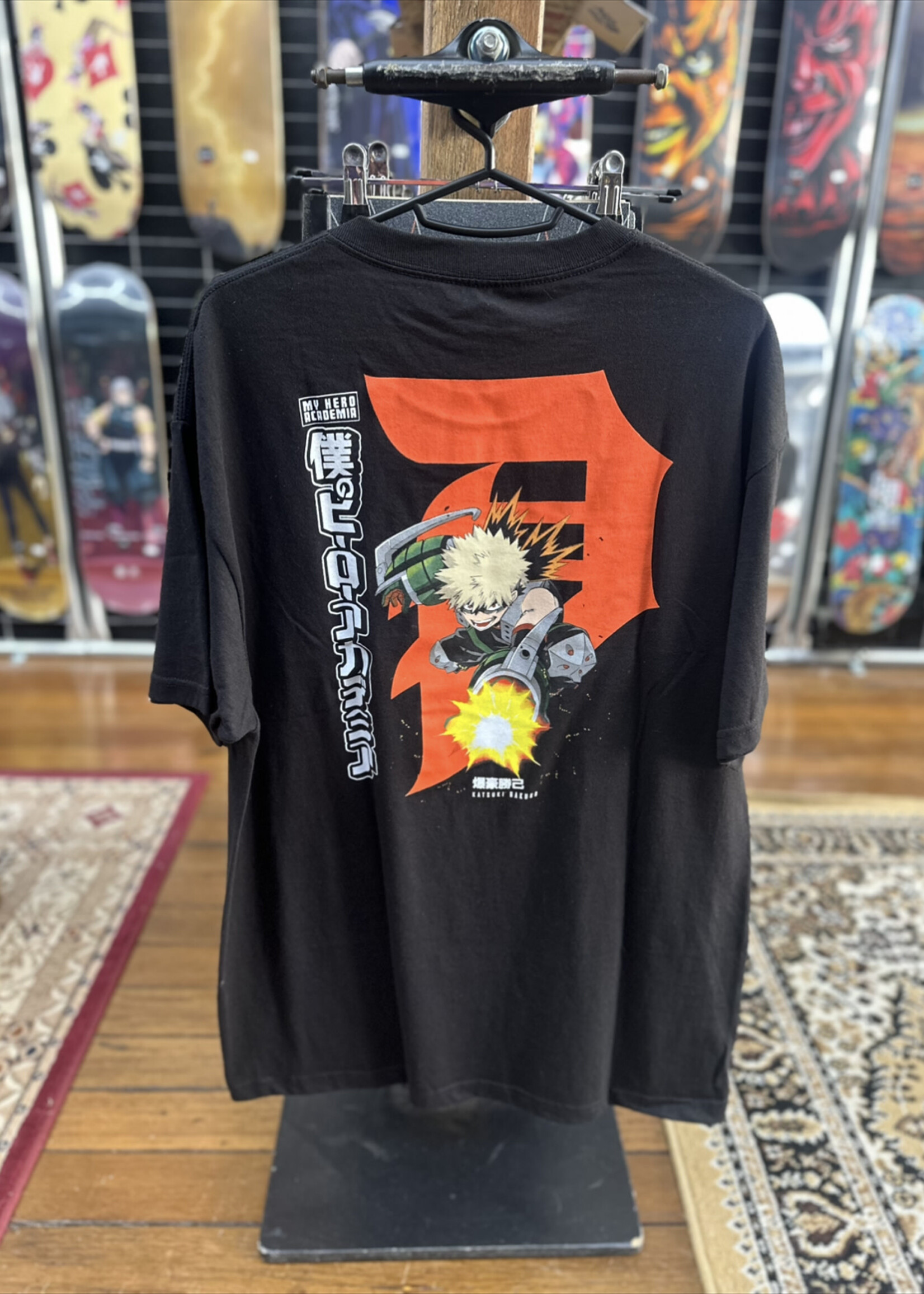 PRIMITIVE PRIMITIVE - My Hero Academia Dirty P Katsuki Black Tee - Large