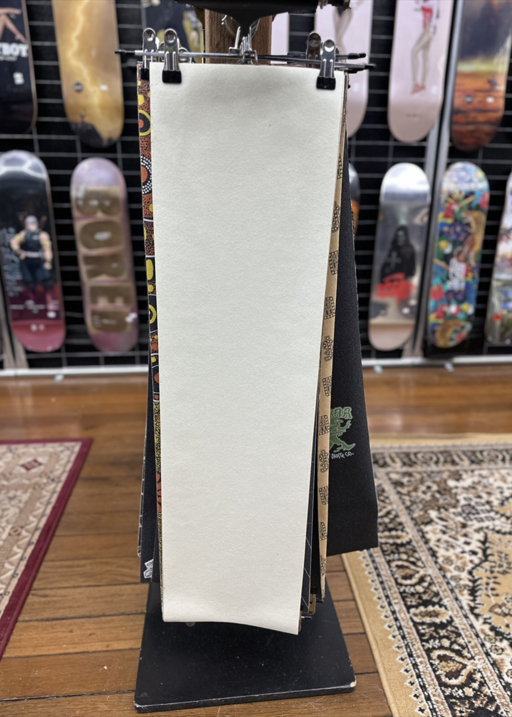 Fruity Grip FRUITY GRIP - Uranium (Glow In The Dark) Griptape - 9" x 33"