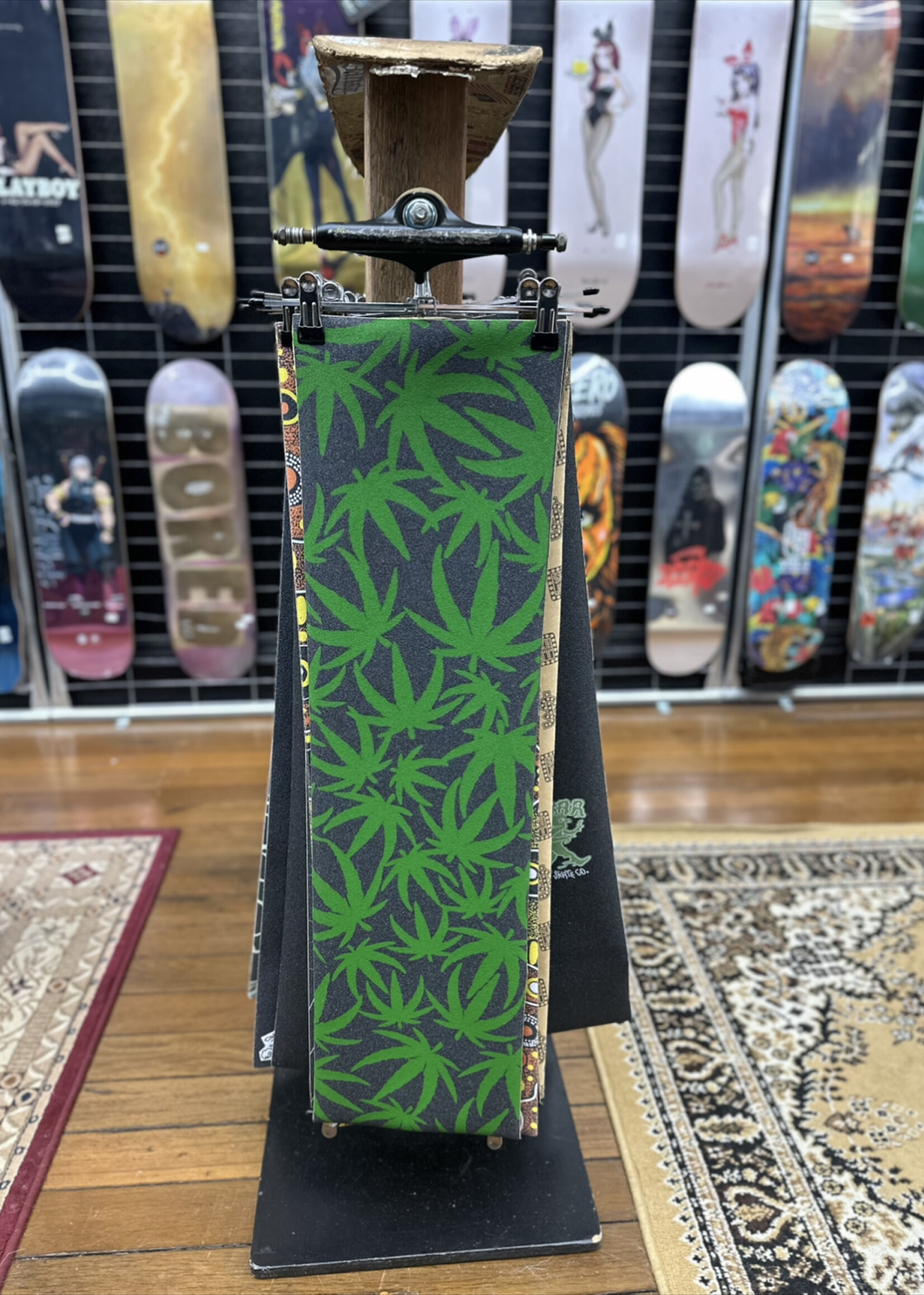 Fruity Grip Fruity Grip - Ghanja 420 Griptape - 9" x 33"