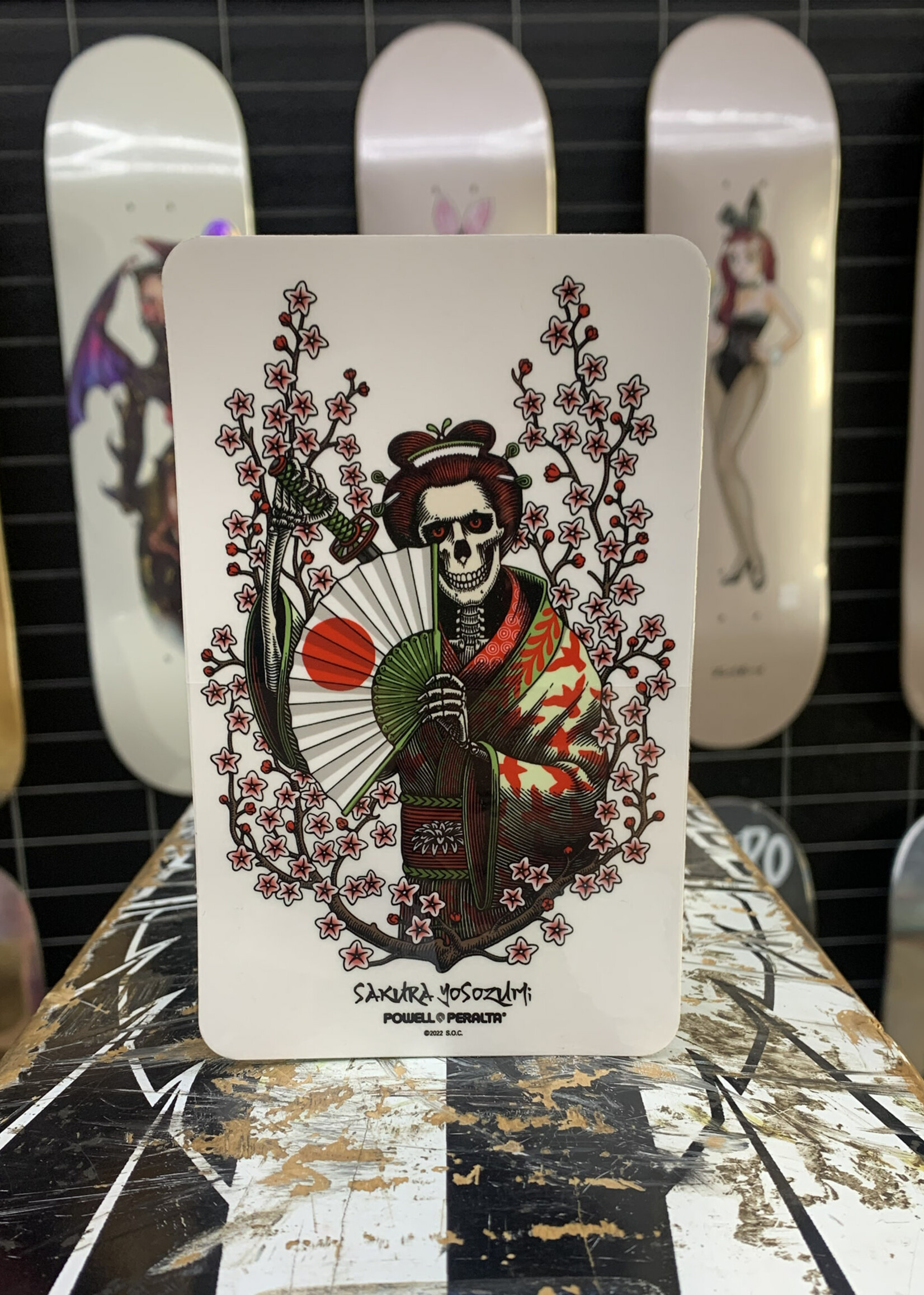 Powell Peralta POWELL PERALTA - Yosozumi Onna-Bugeisha Sticker - 6"