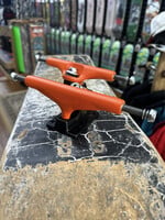 Metal Trucks METAL TRUCKS - Hollow Kingpin Orange/Black Pair