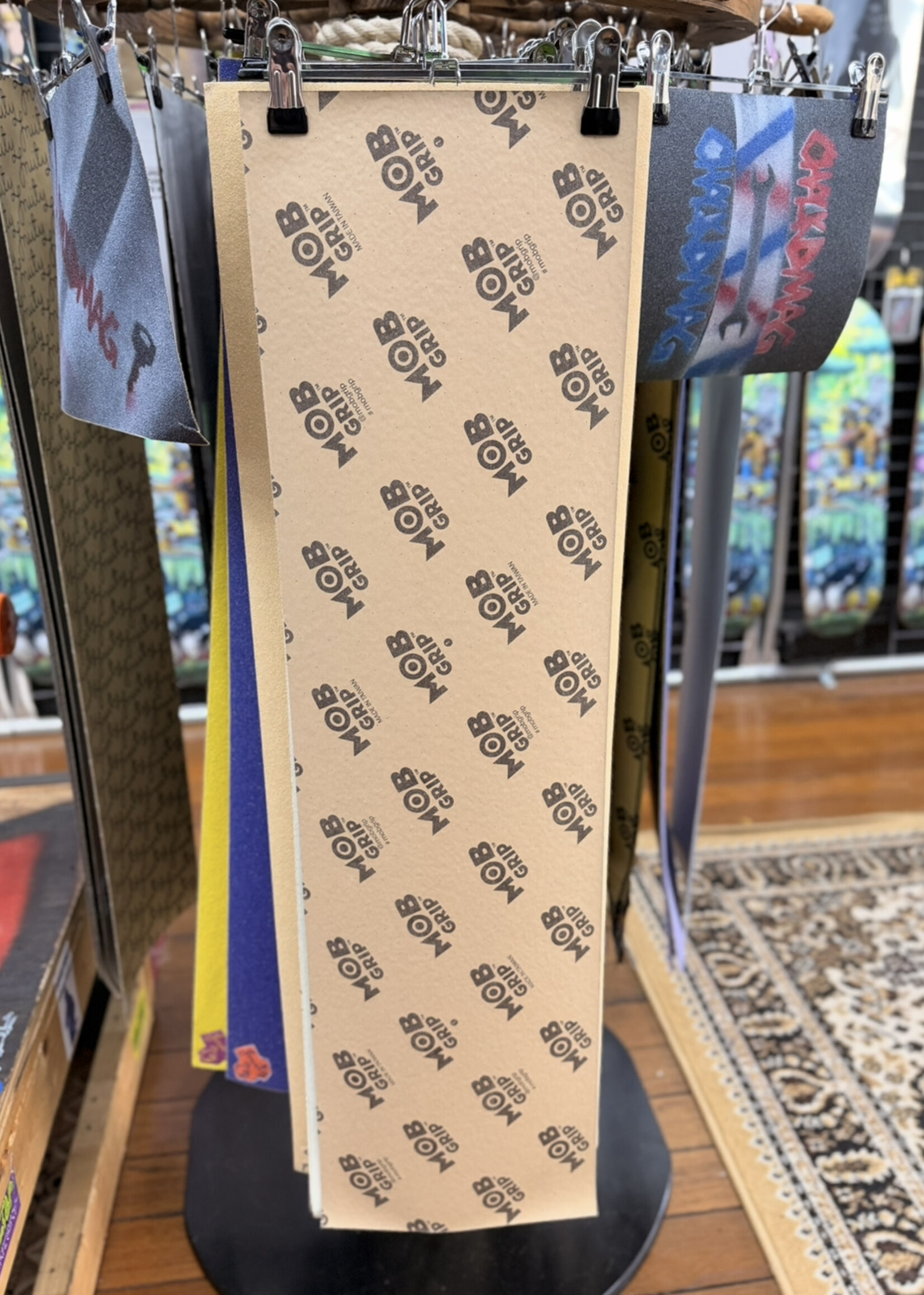 MOB GRIP TAPE MOB - Grip tape Black - 9" x 33"