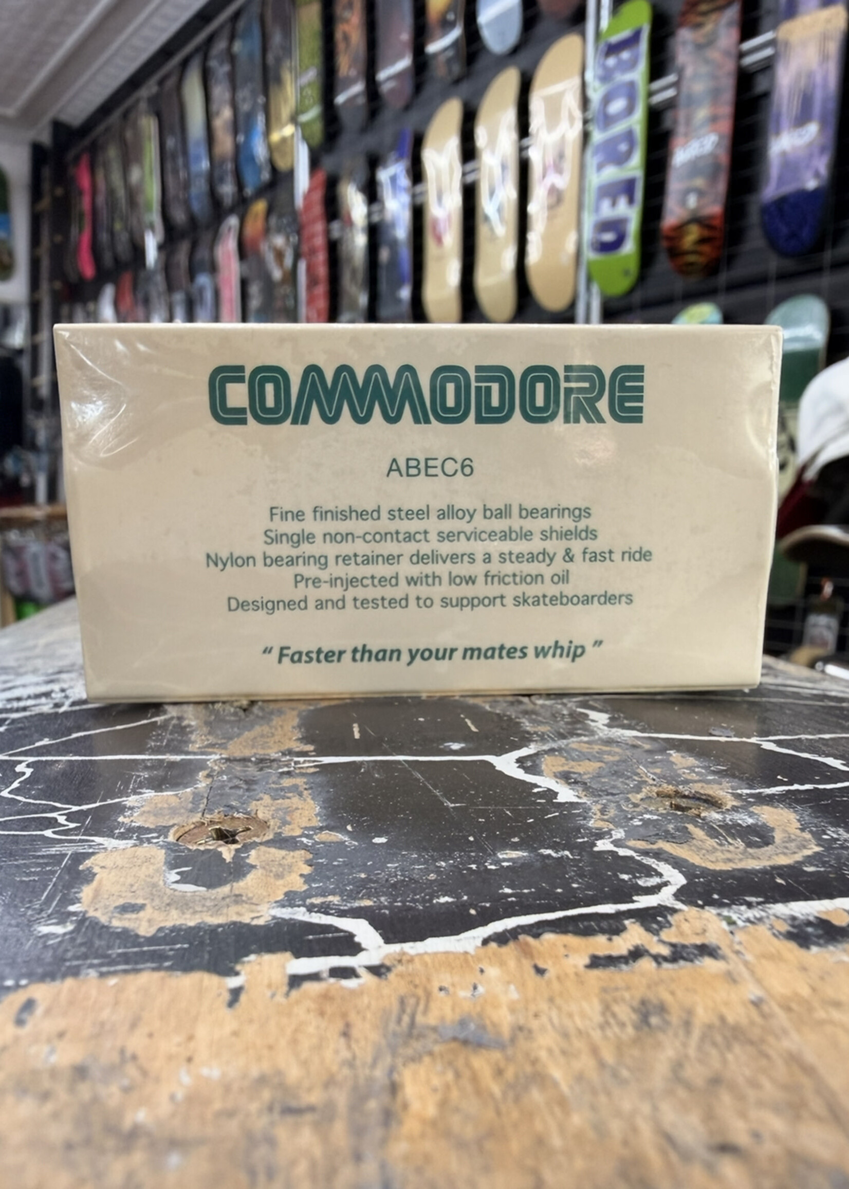 Commodore Bearings COMMODORE- V6 Bearings ABEC 6's - 8 Pack
