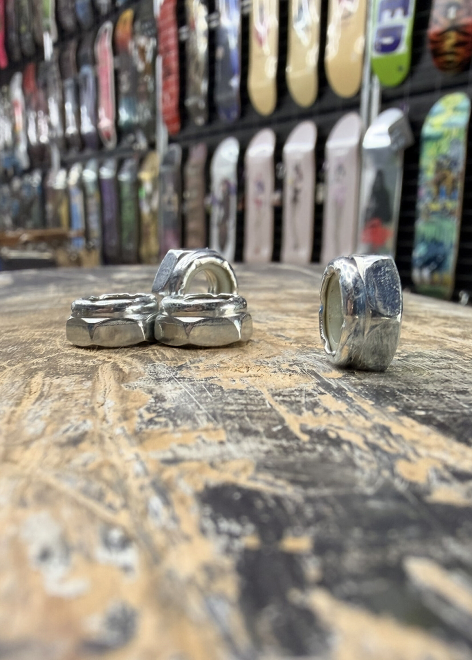 Mini Logo SPARE PARTS - Truck Parts - MINI LOGO - Nylock Axle Nut 1/2"