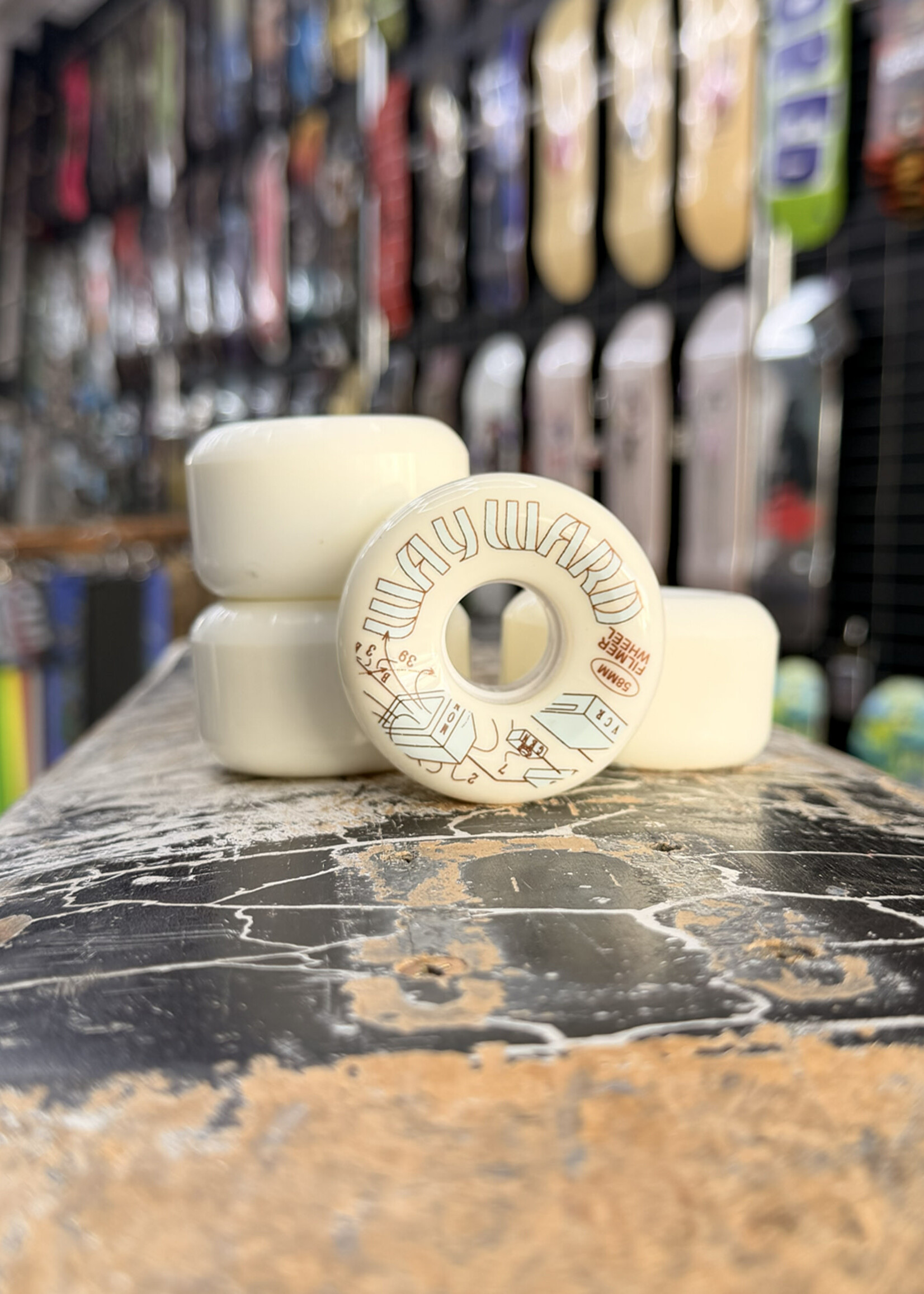 Wayward Wheels WAYWARD WHEELS - Filmer Wheels Inner Plastic Core - 58mm 80a