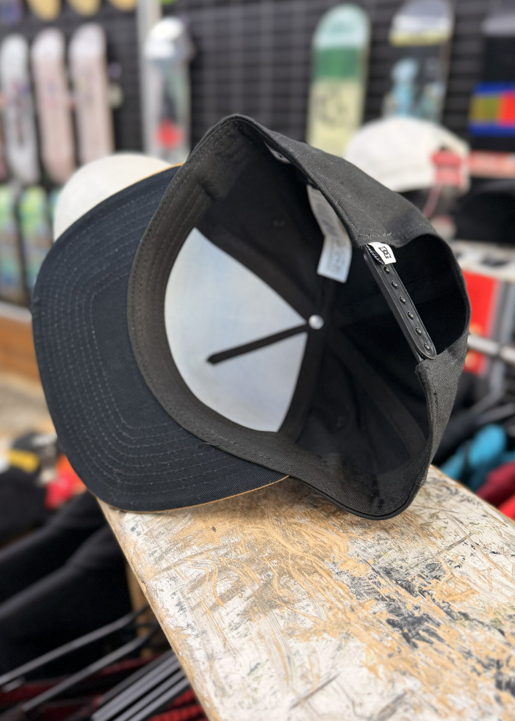 DC Shoes DC SHOES - Brackers Black/Tan Snapback Cap