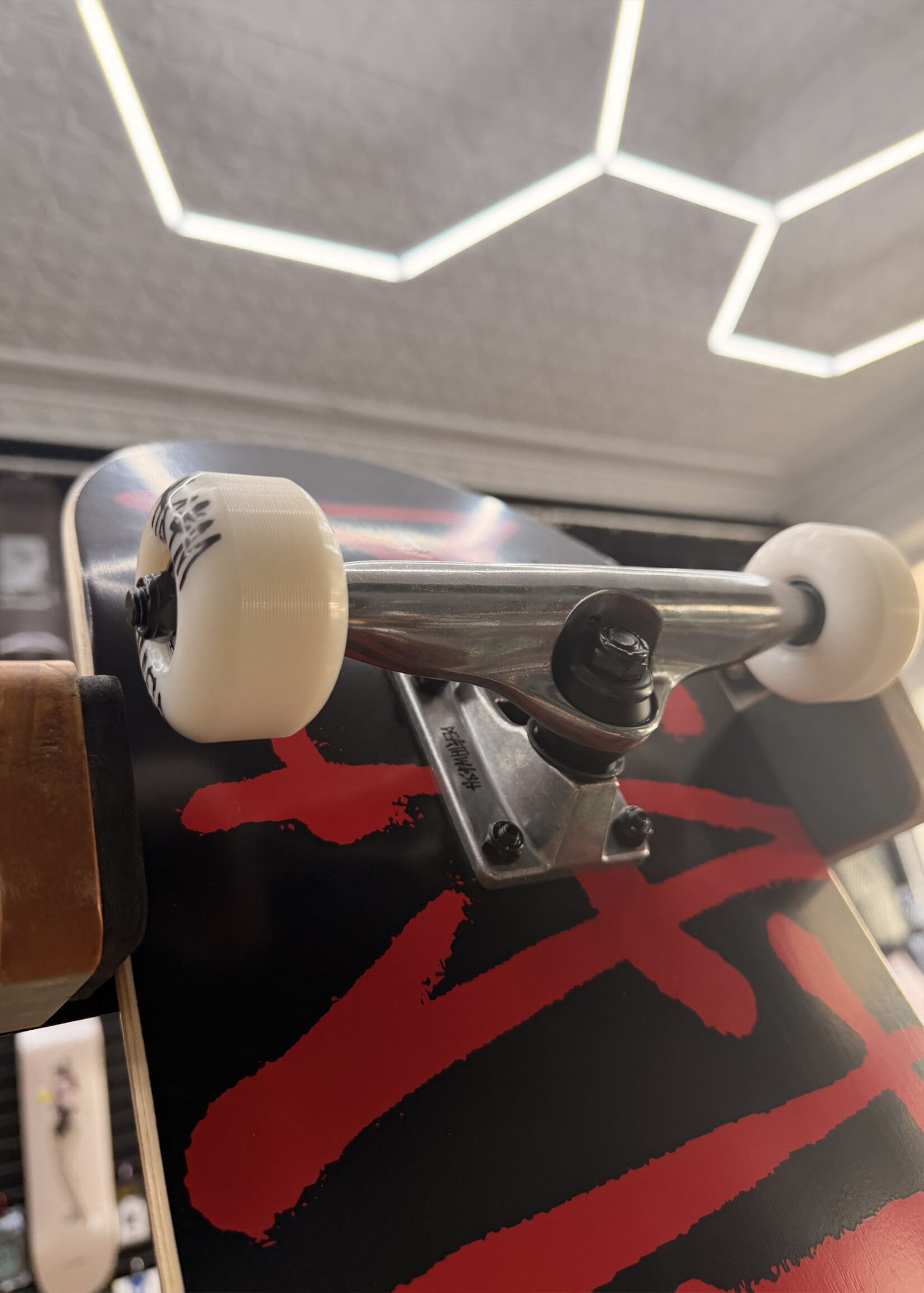 Deathwish Skateboards DEATHWISH - Deathspray Black/Red Complete - 8.5"