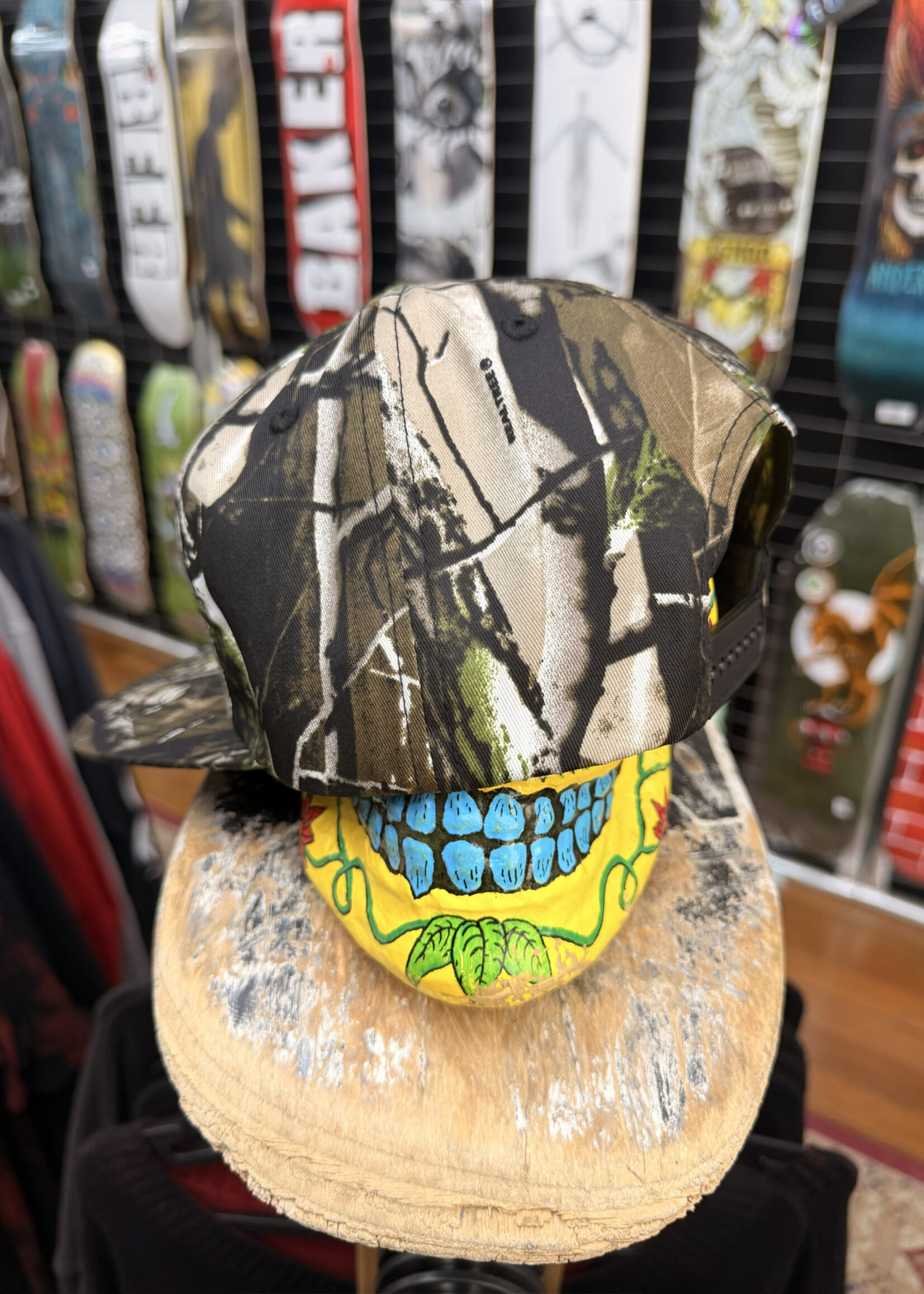 HEROIN SKATEBOARDS HEROIN SKATEBOARDS - Script Camo Snapback Cap