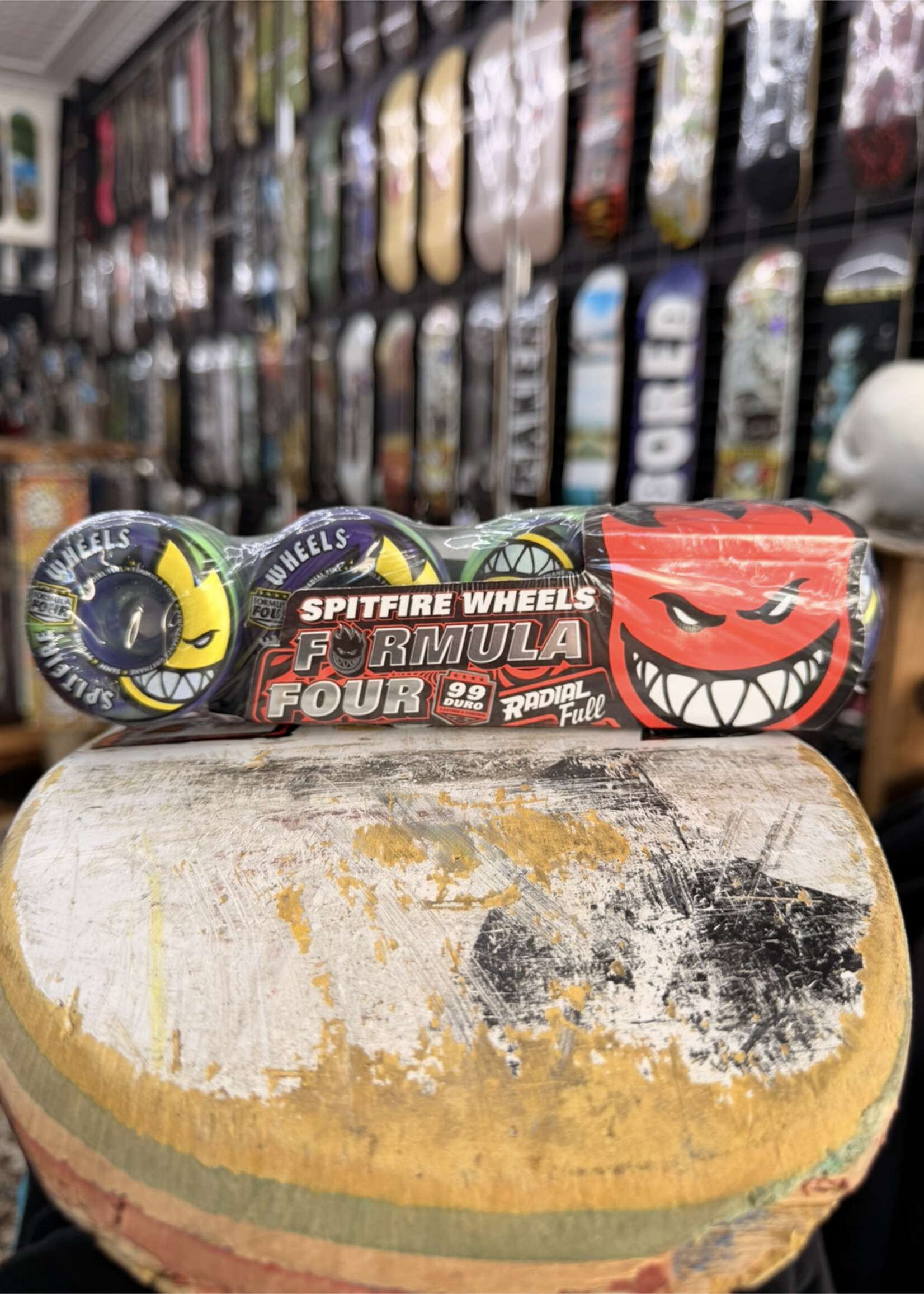 Spitfire Wheels SPITFIRE WHEELS - Formula Four Radial Full Purple/Green - 99a 56mm
