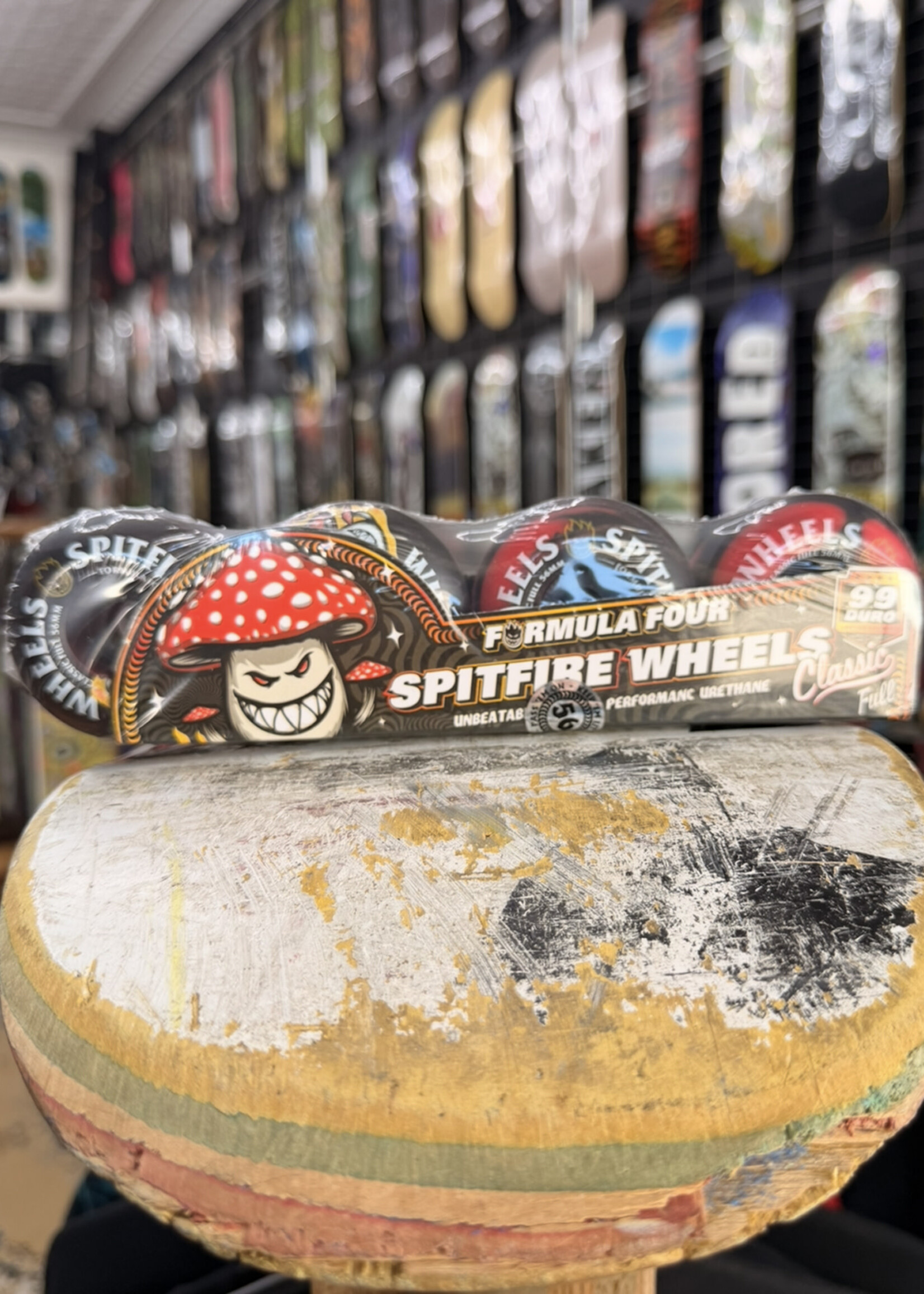 Spitfire Wheels SPITFIRE WHEELS - Formula Four Shroom Bighead Black/Red- 99a 56mm