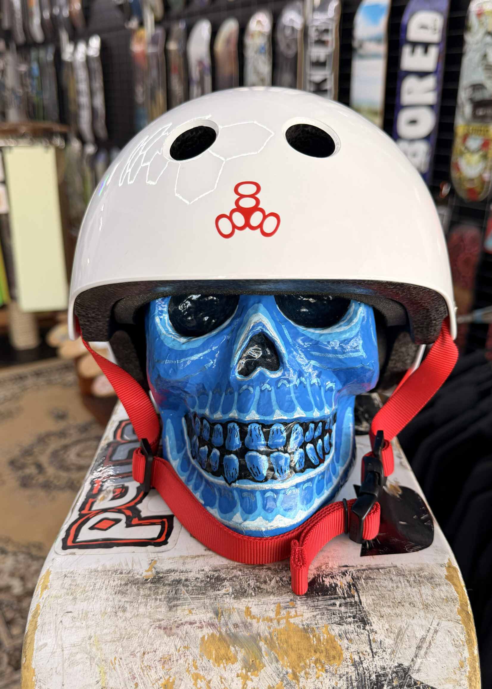 Triple 8 TRIPLE 8 - Certified Little Tricky Helmet V2 Gloss White - Junior