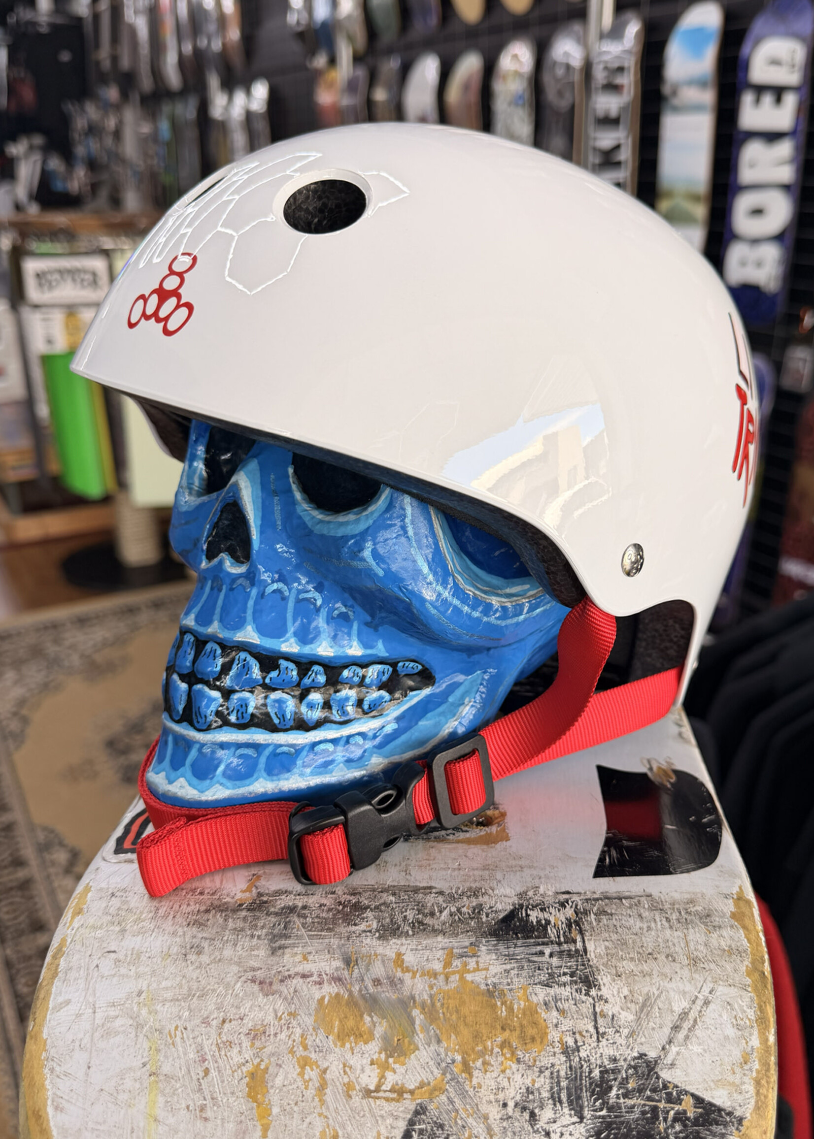 Triple 8 TRIPLE 8 - Certified Little Tricky Helmet V2 Gloss White - Junior