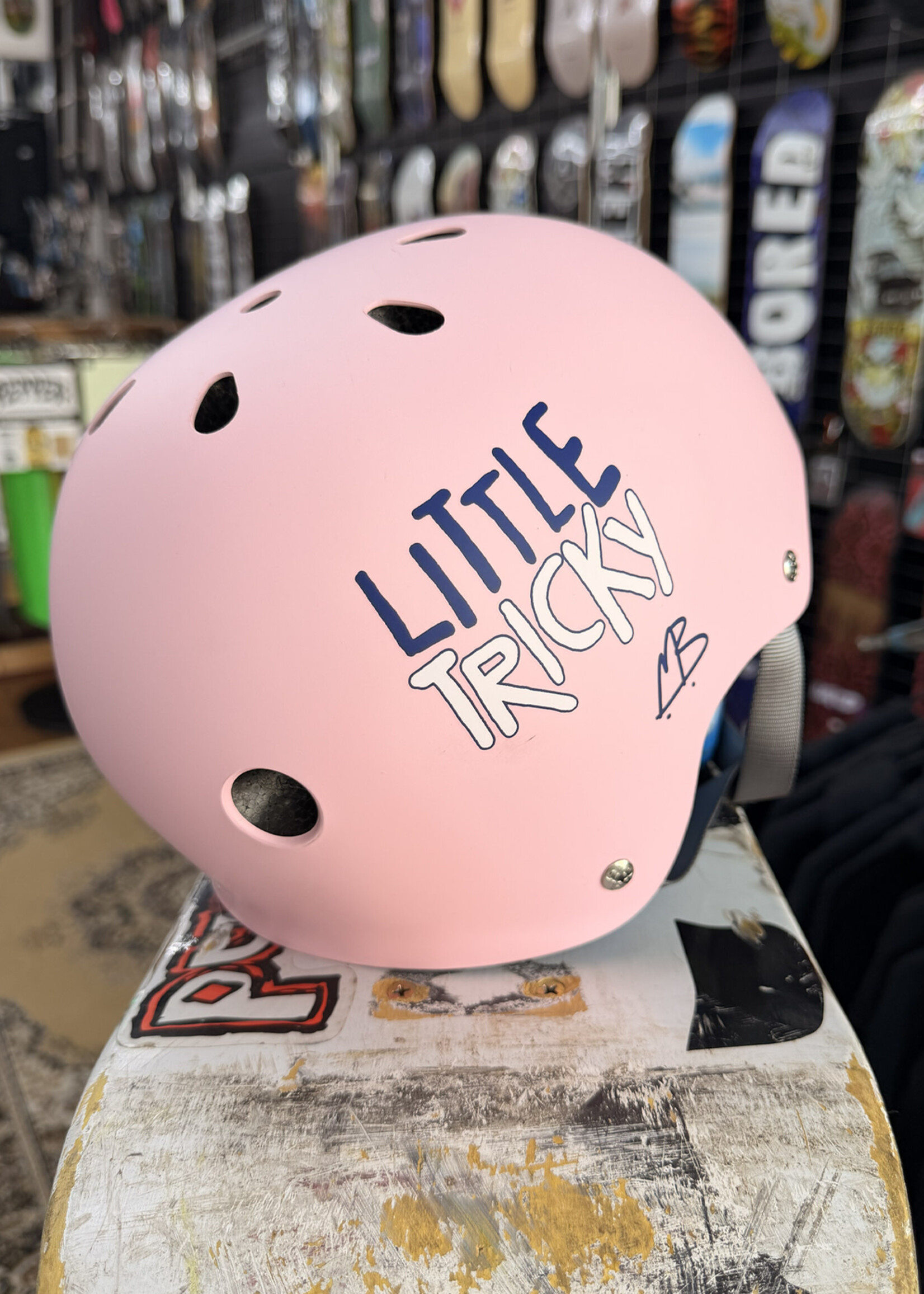 Triple 8 TRIPLE 8 - Certified Little Tricky Helmet V2 Matte Pink - Junior