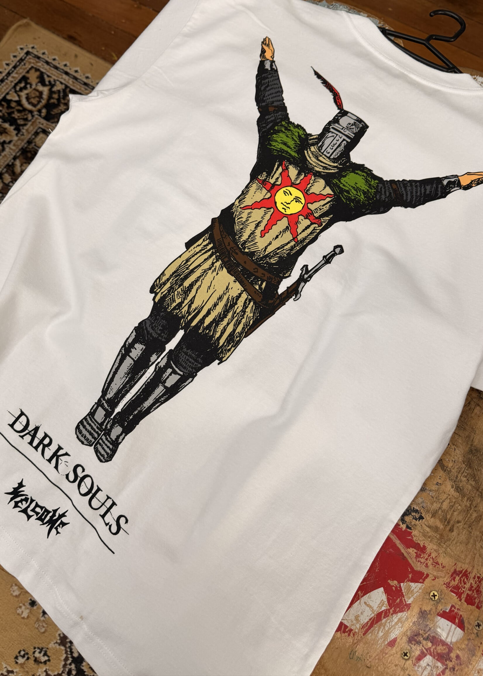 Welcome WELCOME SKATEBOARDS - Dark Souls Solaire Boxy Tee White