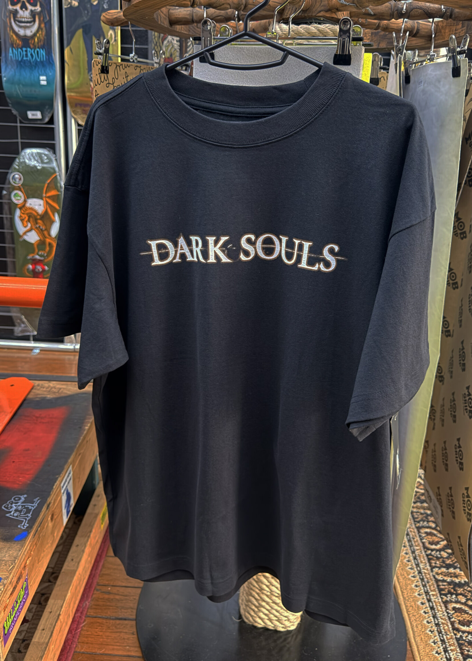 Welcome WELCOME SKATEBOARDS - Dark Souls Black Knight Boxy Tee Black