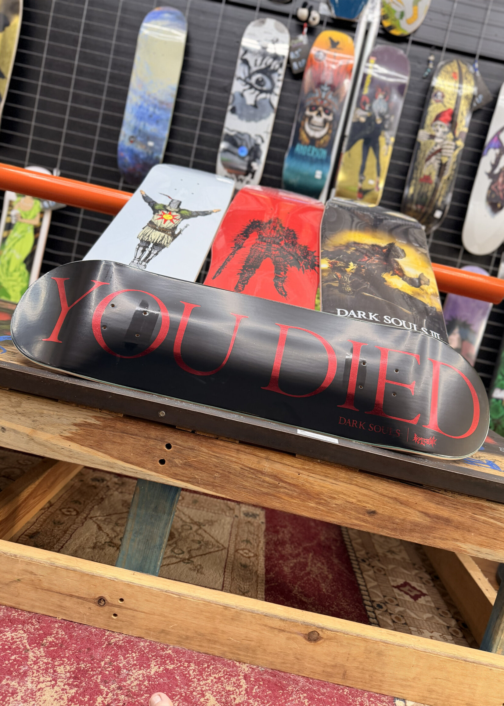 Welcome WELCOME SKATEBOARDS - Dark Souls You Died on Popsicle Black/Red Foil - 8.5"