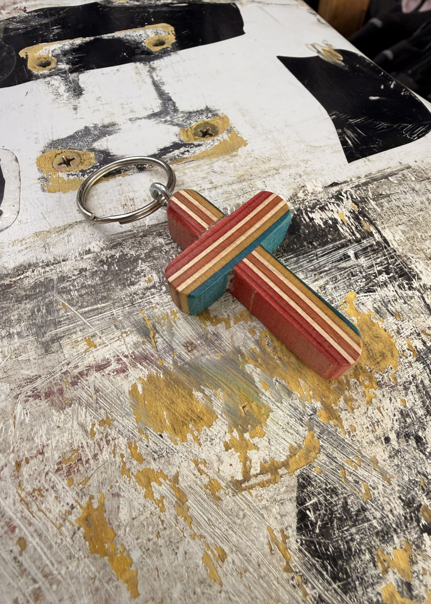 Local Artists LOCAL ARTISTS - Strangele Dim Woodwork Keychain - Cross