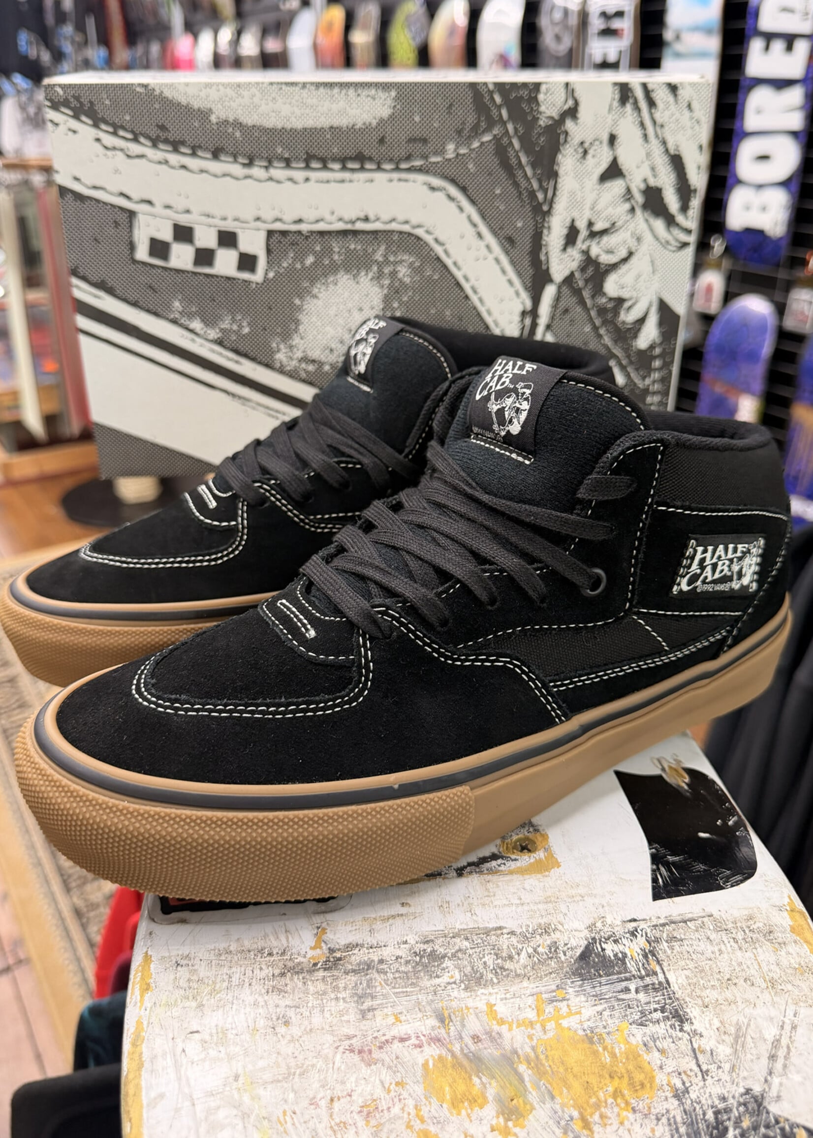 Vans VANS - Skate Half Cab Black/Gum/White