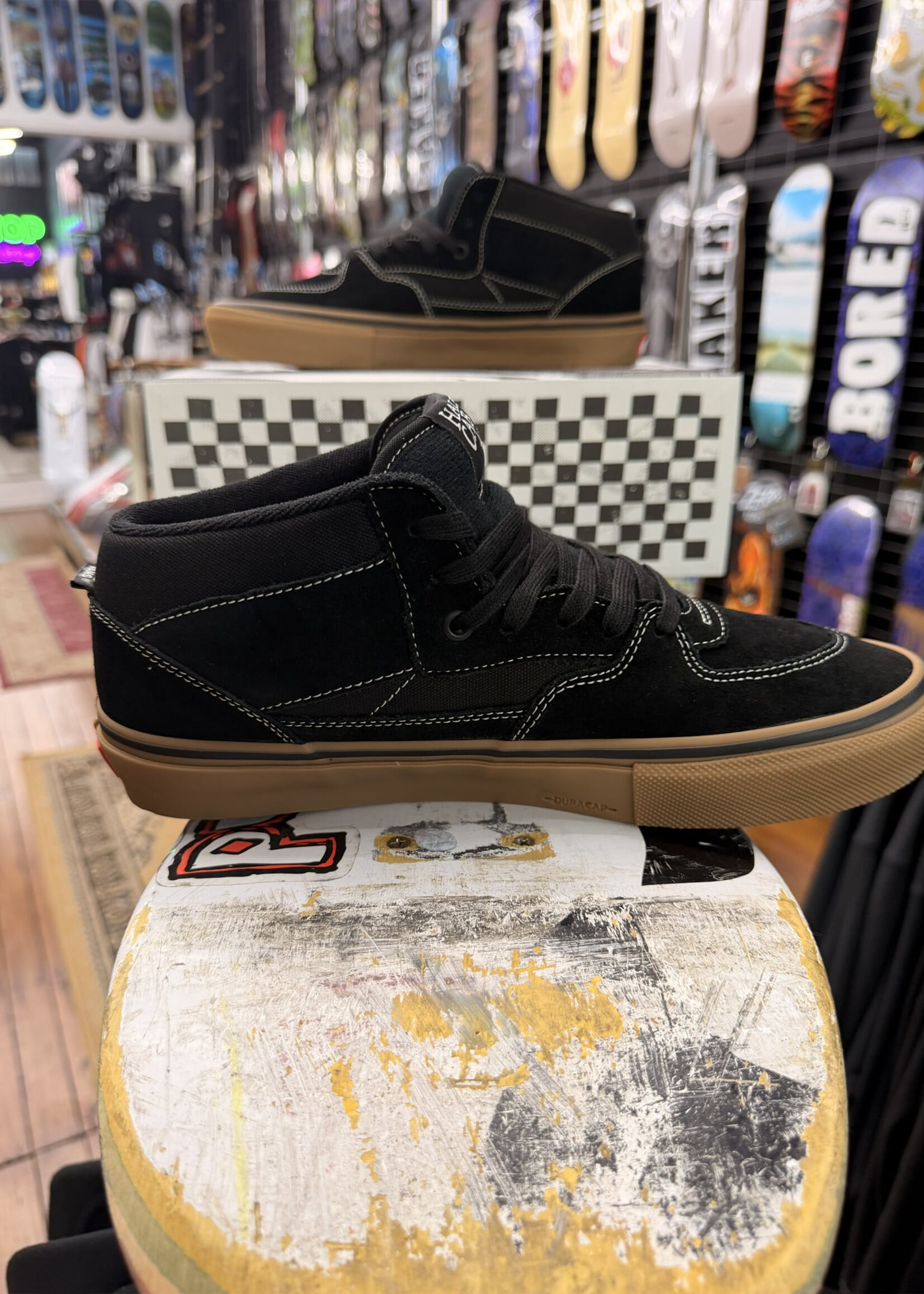 Vans VANS - Skate Half Cab Black/Gum/White