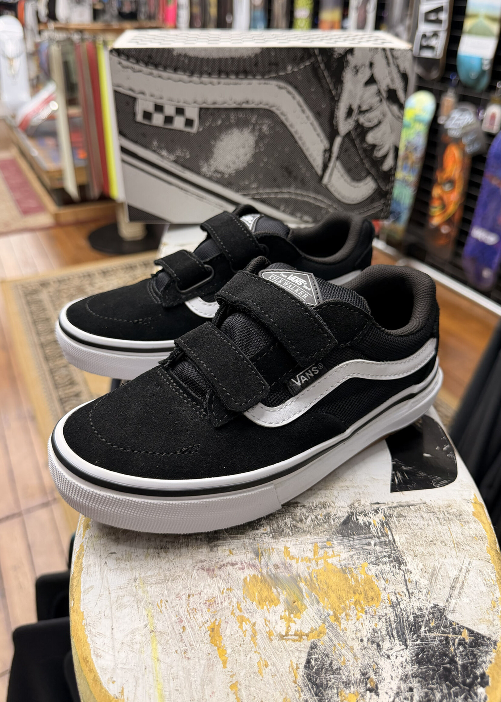 Vans VANS - Skate Kids Kyle Walker Wafflecup V Black/White Shoes - Youth Sizing